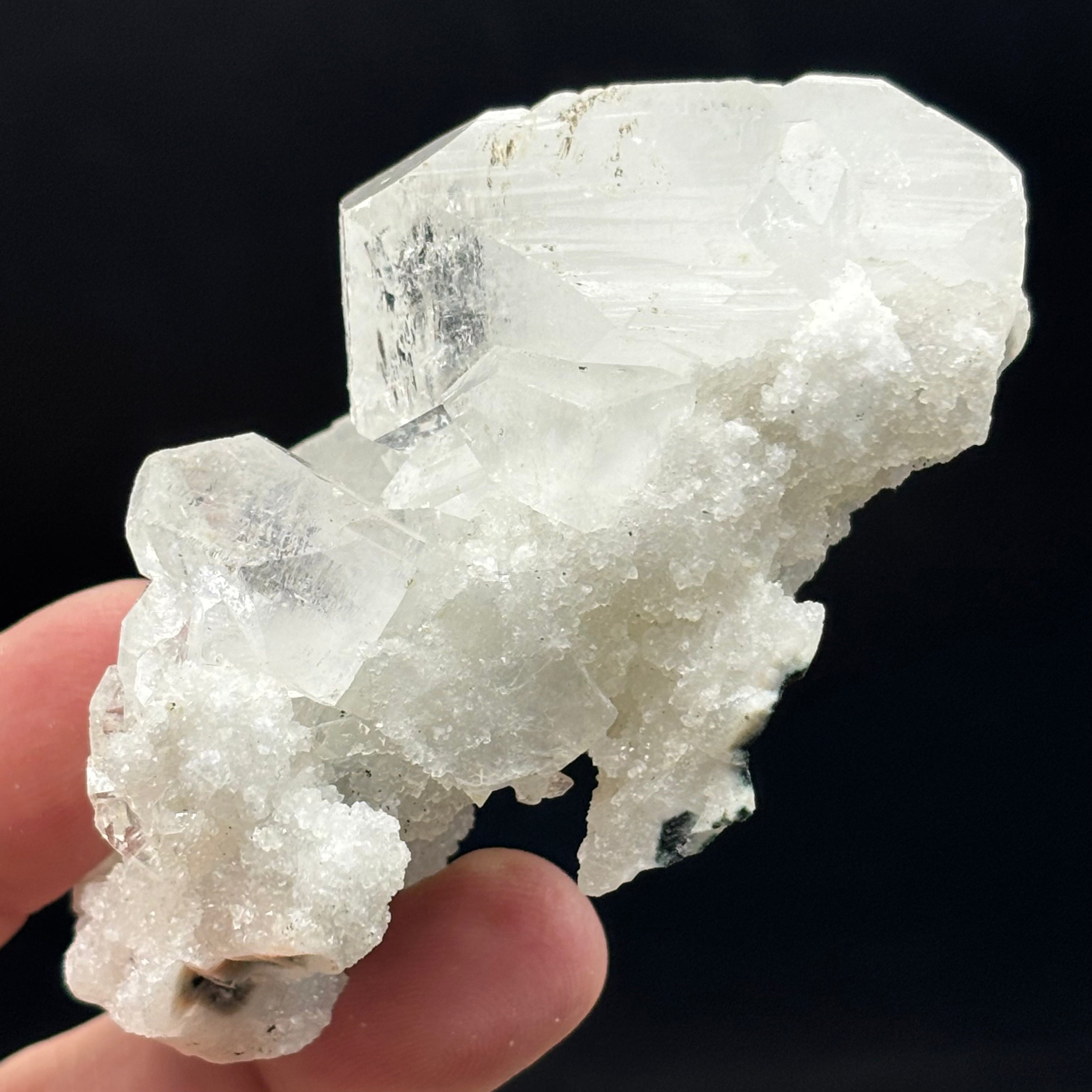 Apophyllite Crystal - 600
