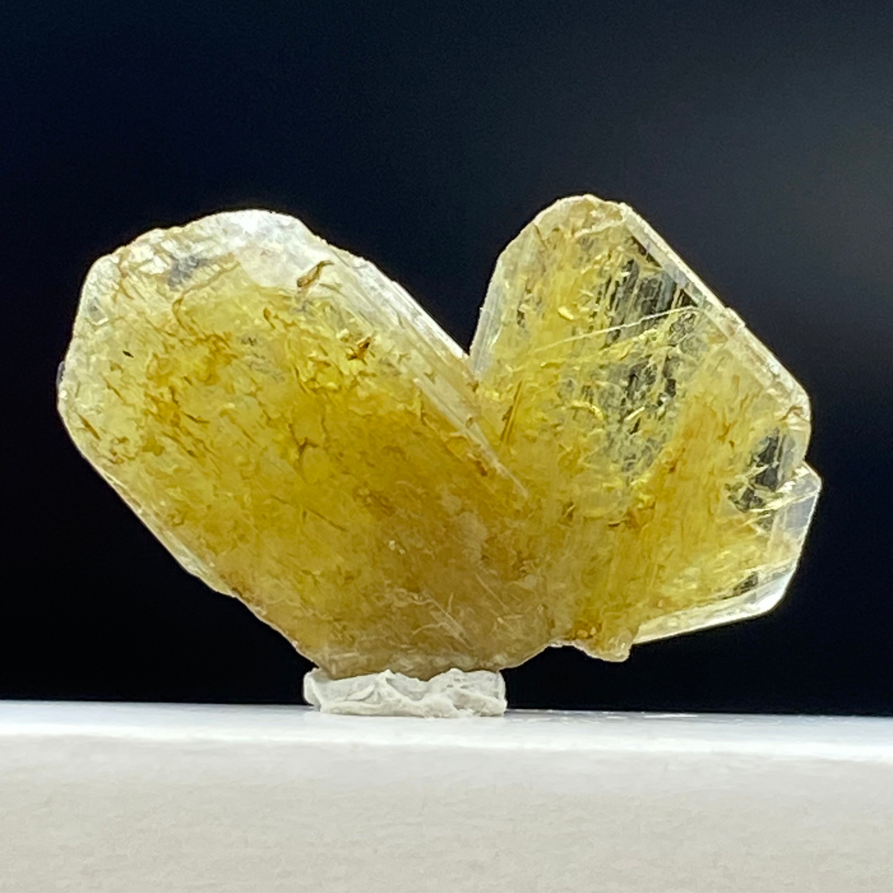 Chrysoberyl Crystal - 104