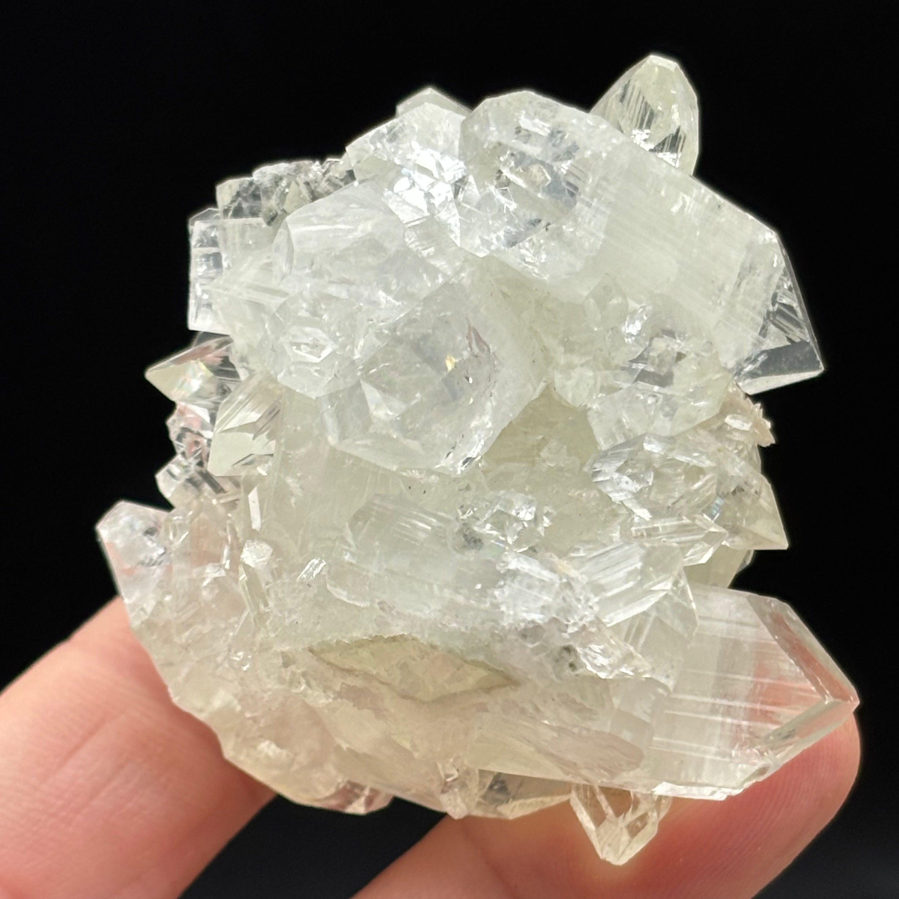 Apophyllite Crystal - 689