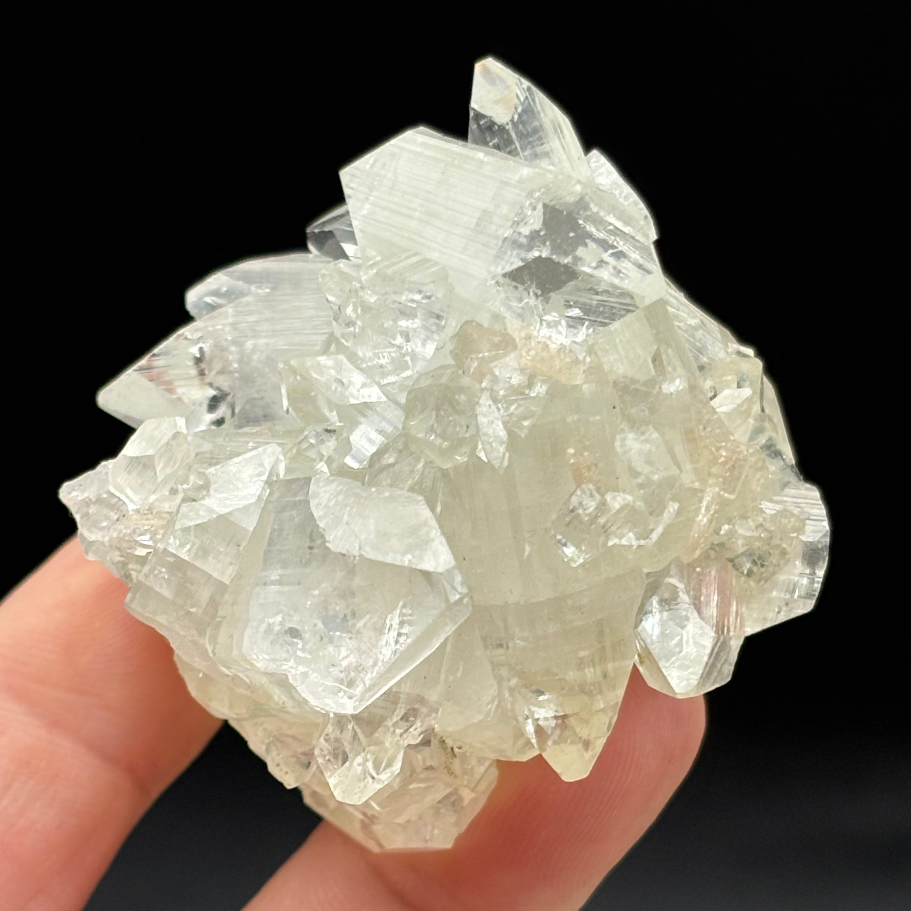 Apophyllite Crystal - 689