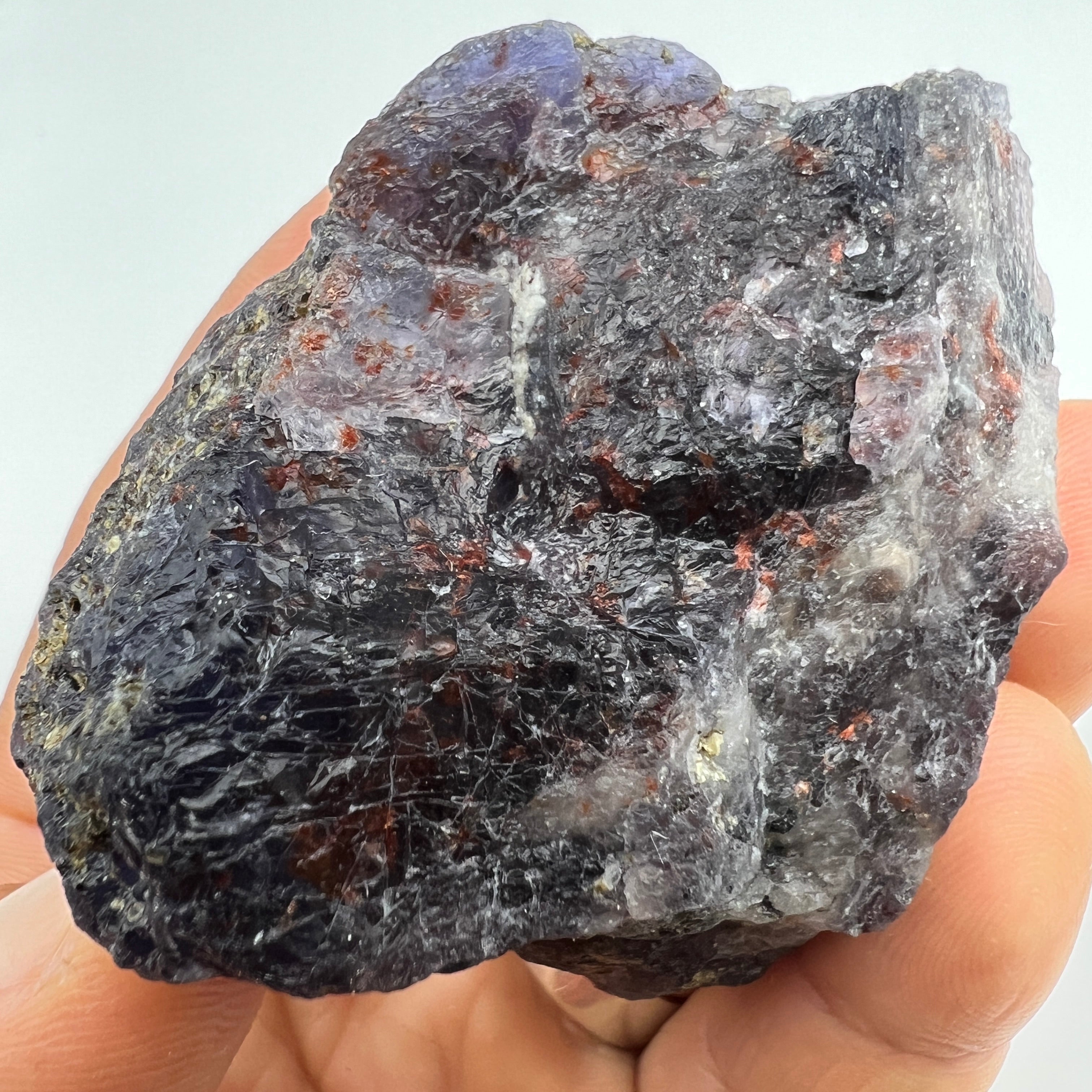 Iolite - 097
