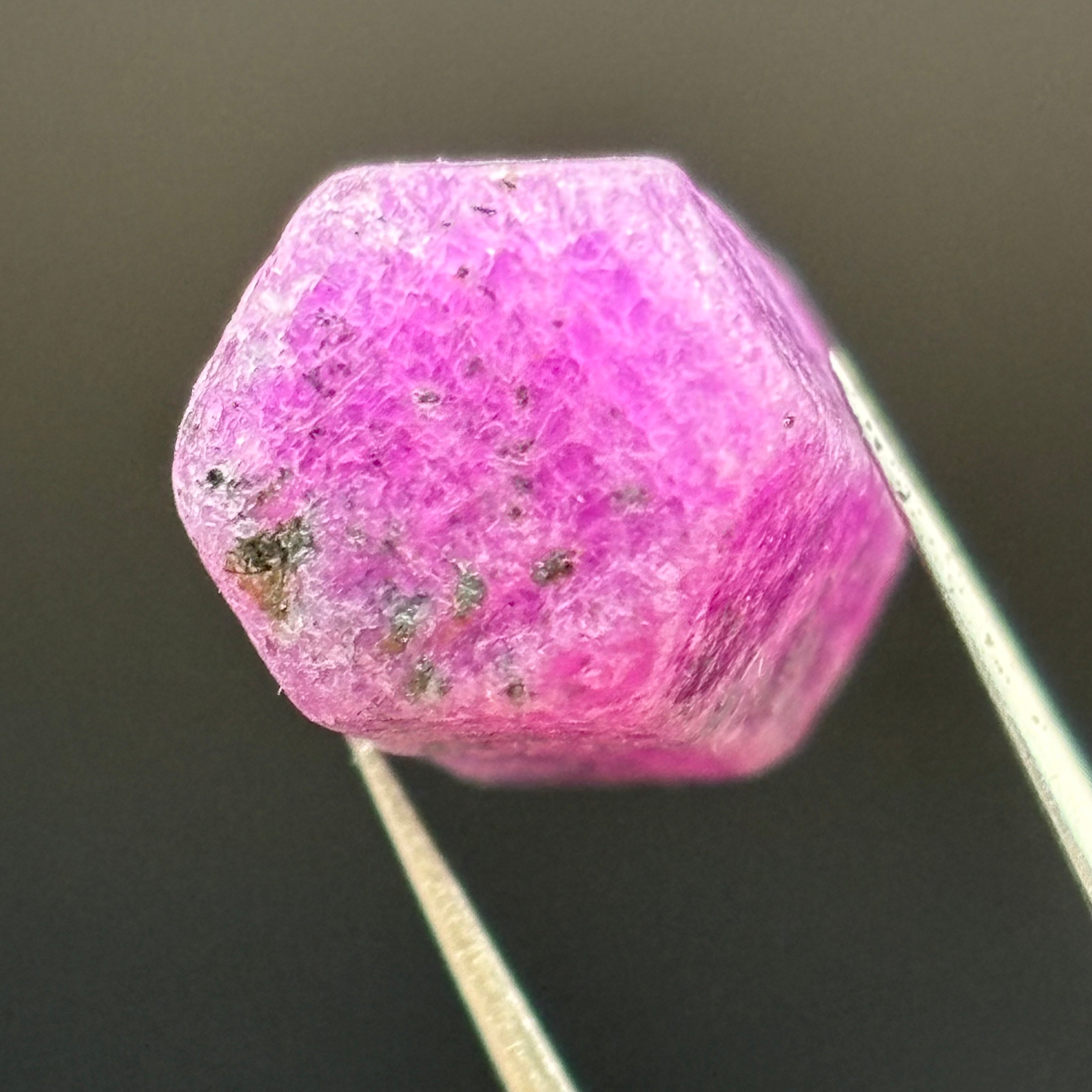 Ruby Crystal, Guinea - 035