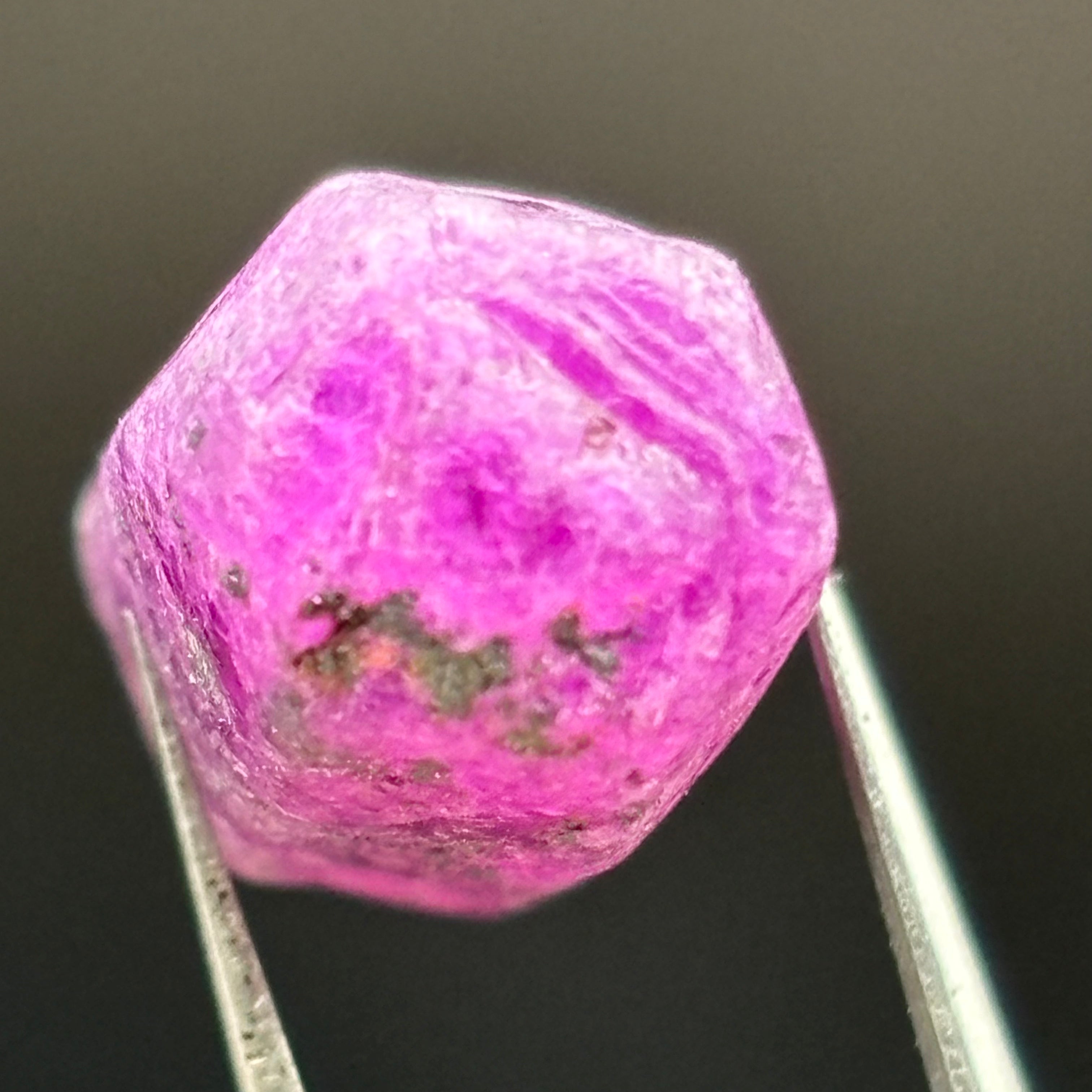 Ruby Crystal, Guinea - 038