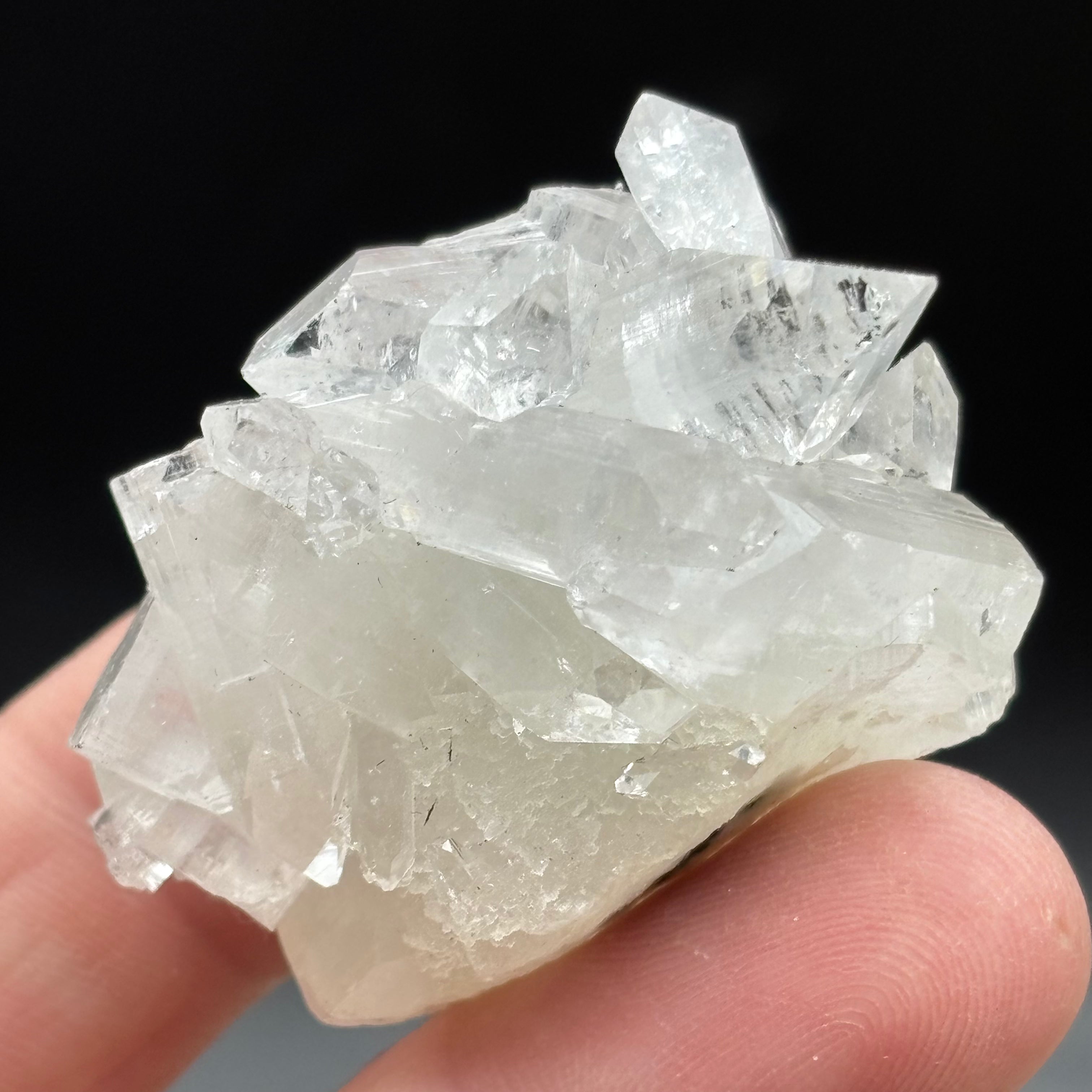 Apophyllite Crystal - 840