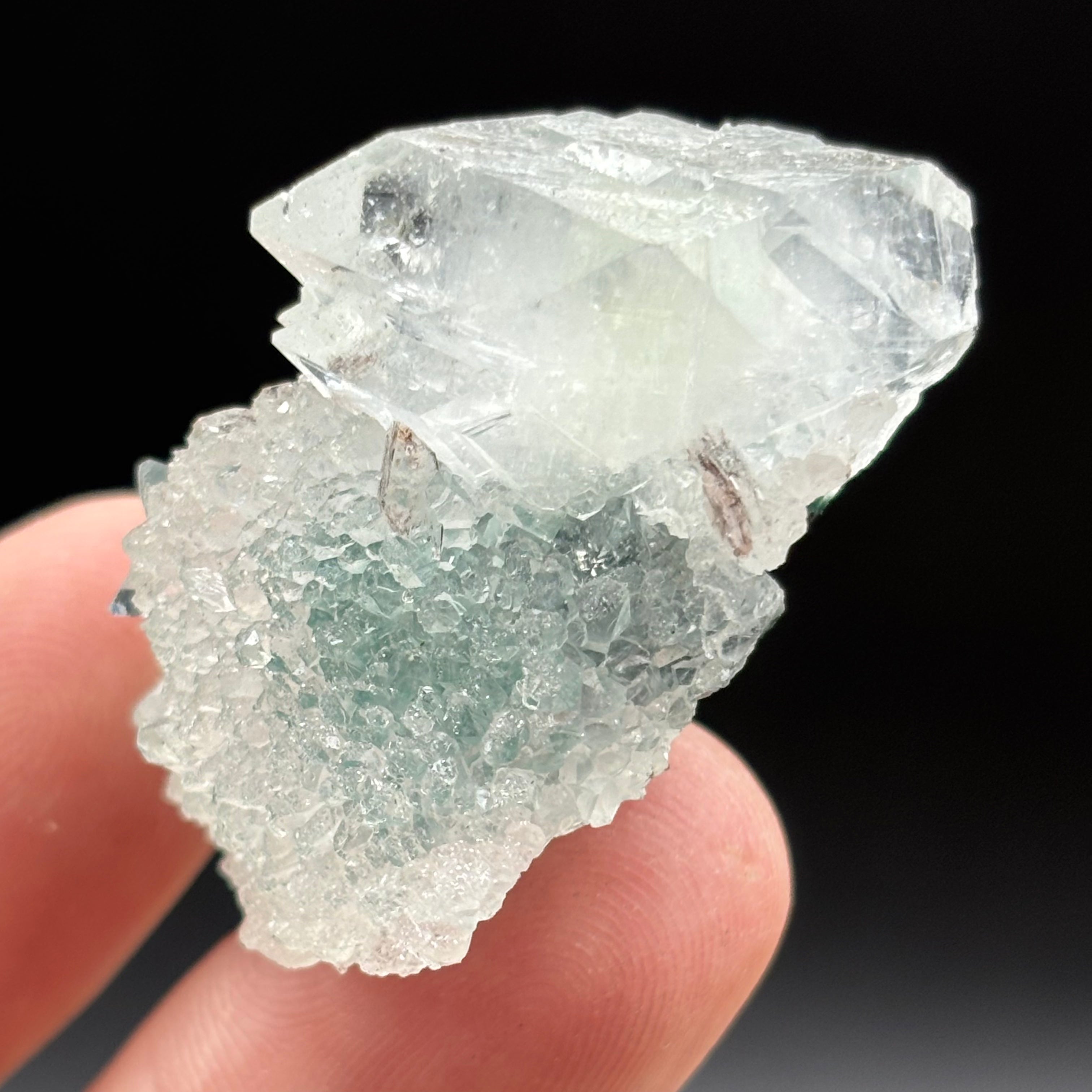 Apophyllite Crystal - 880