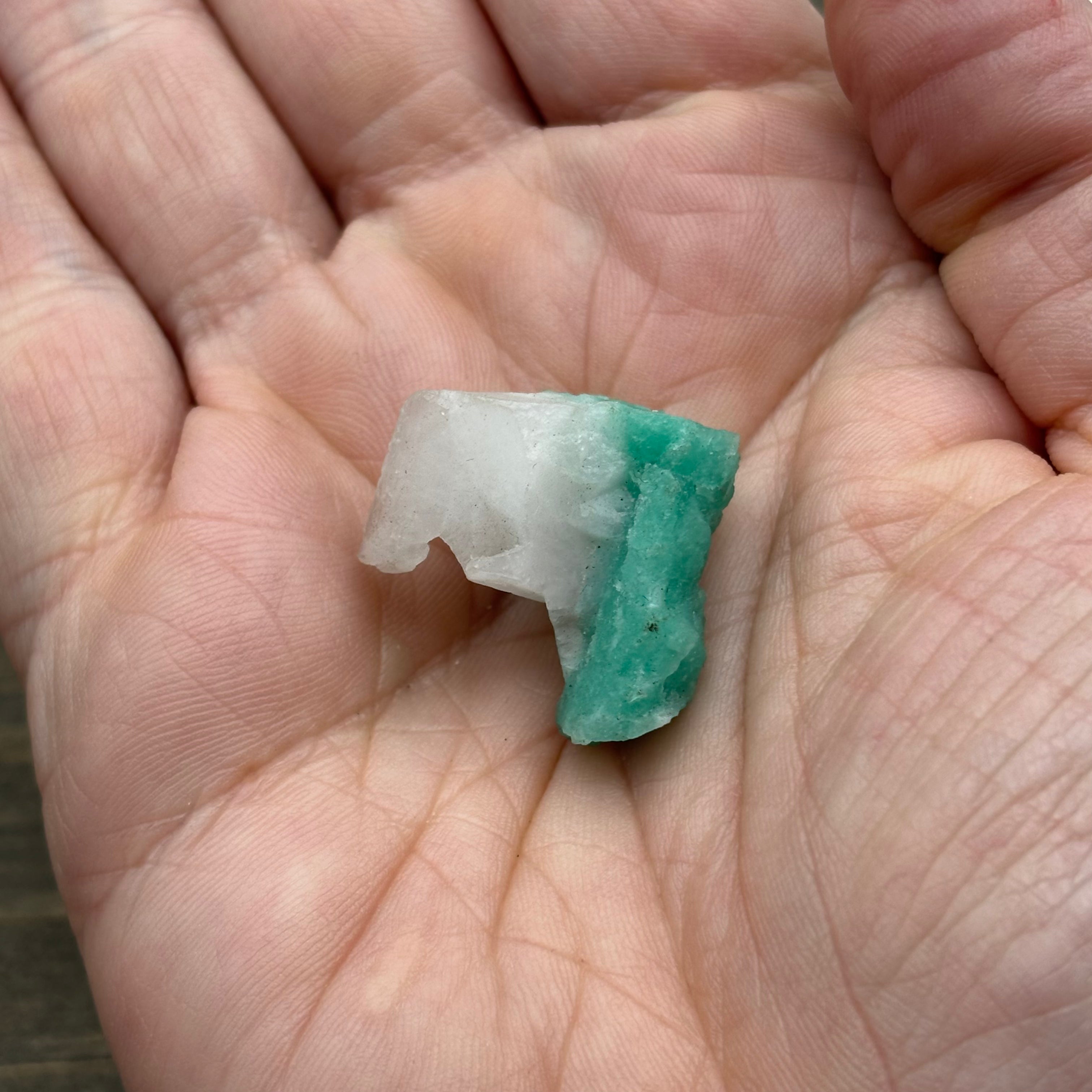 Emerald from Chivor, Colombia - 104