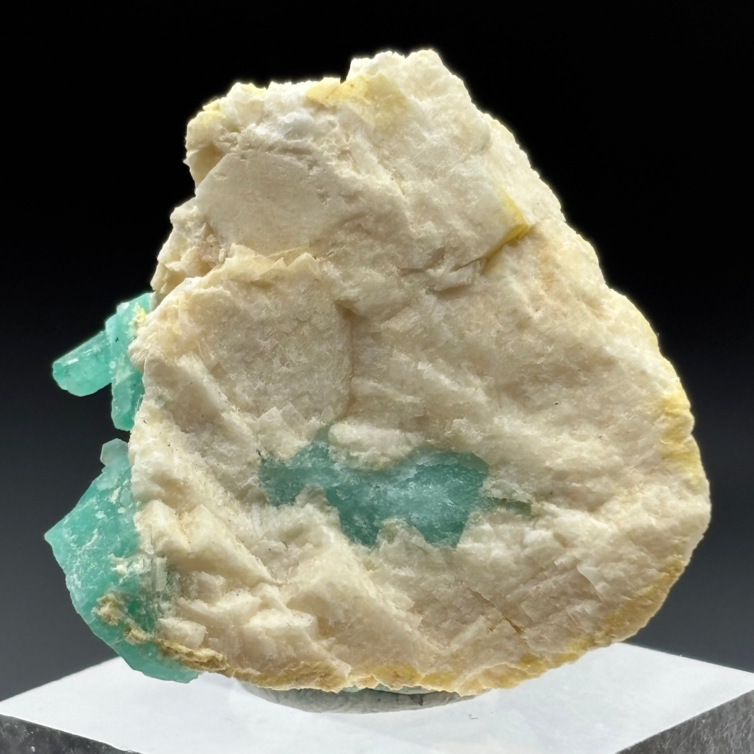 Emerald from Chivor, Colombia - 105