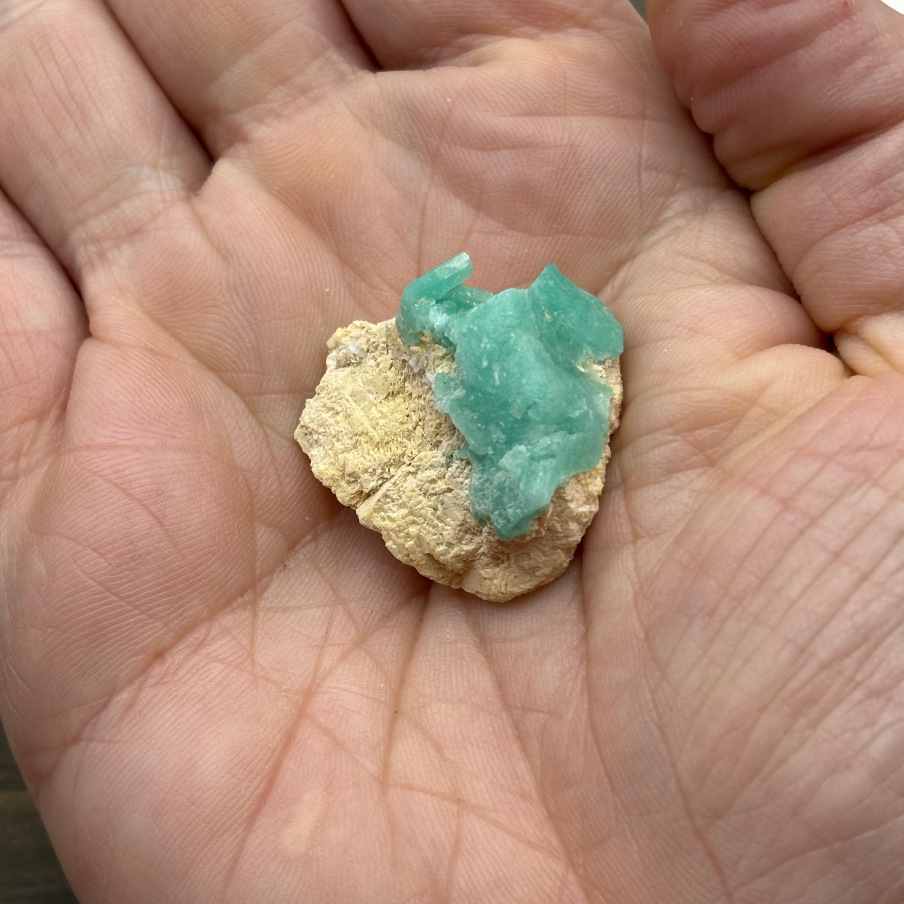 Emerald from Chivor, Colombia - 105