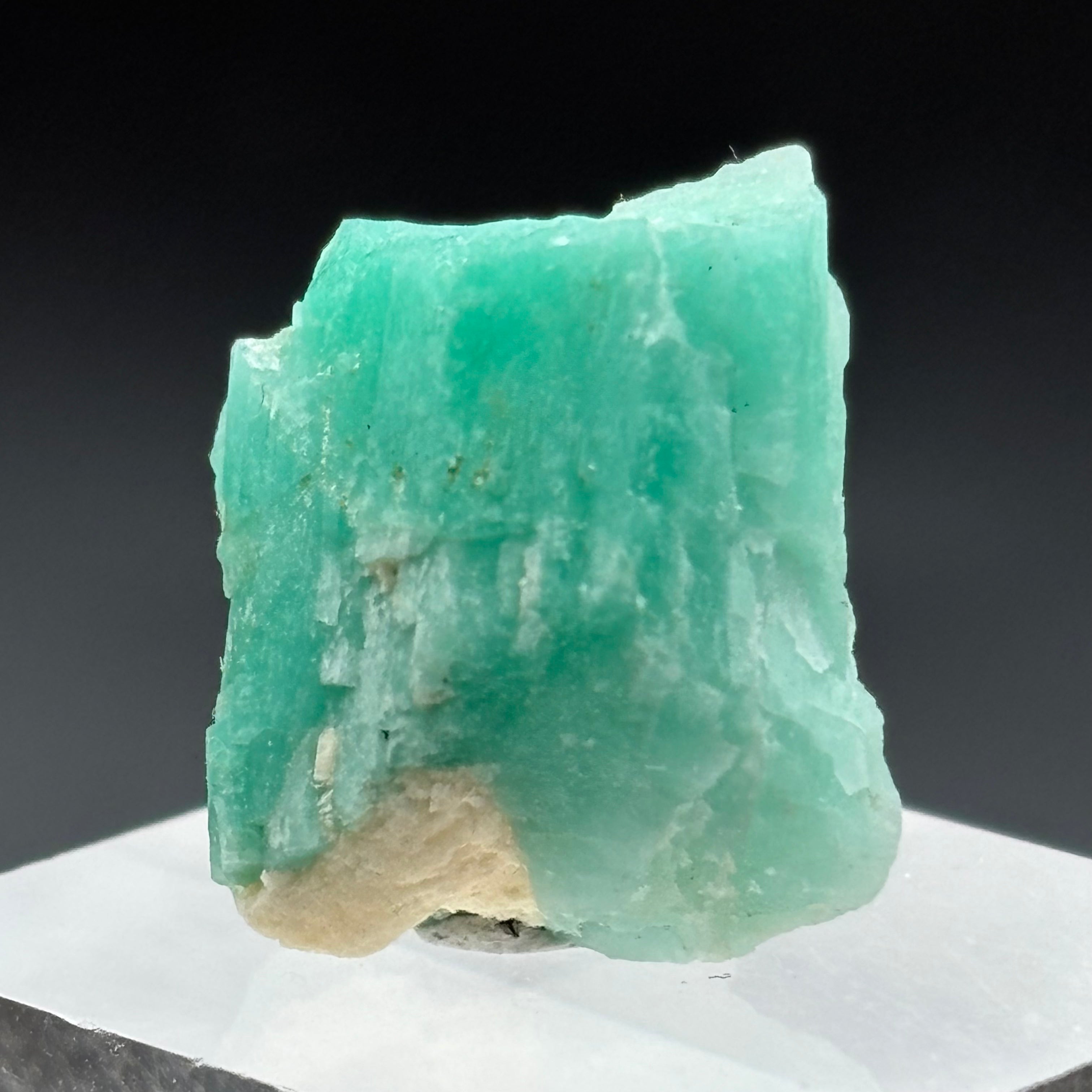 Emerald from Chivor, Colombia - 107