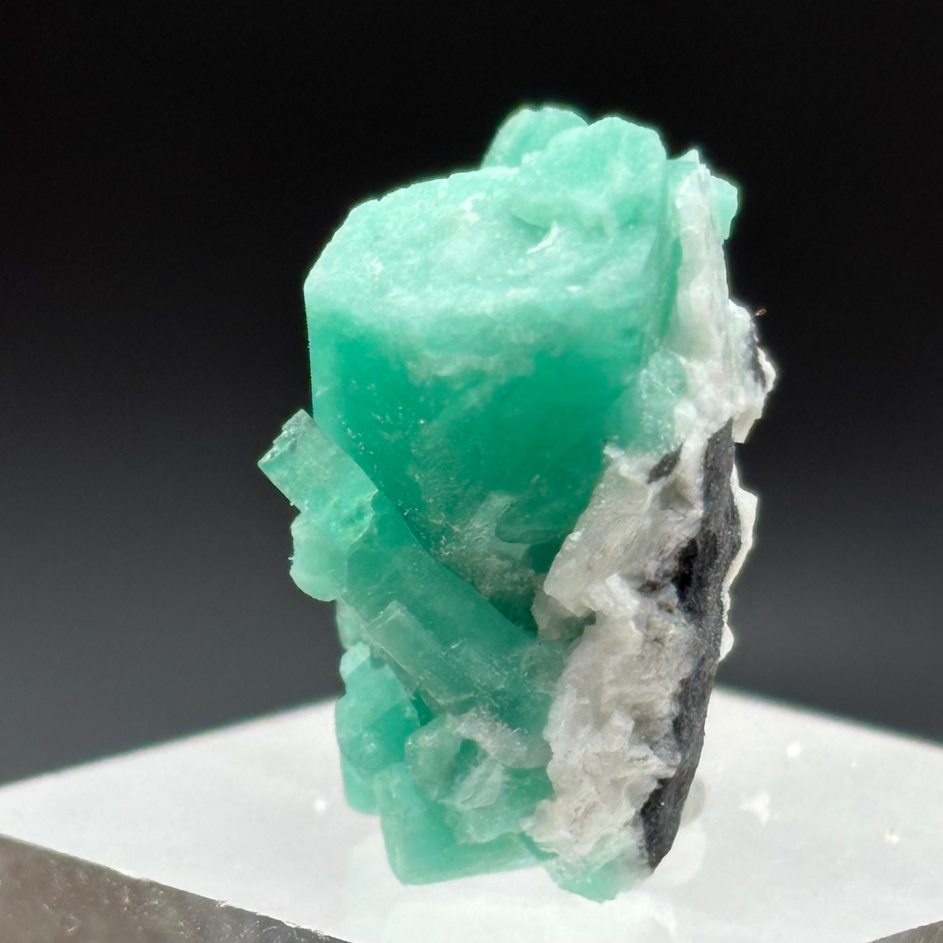 Emerald from Chivor, Colombia - 114