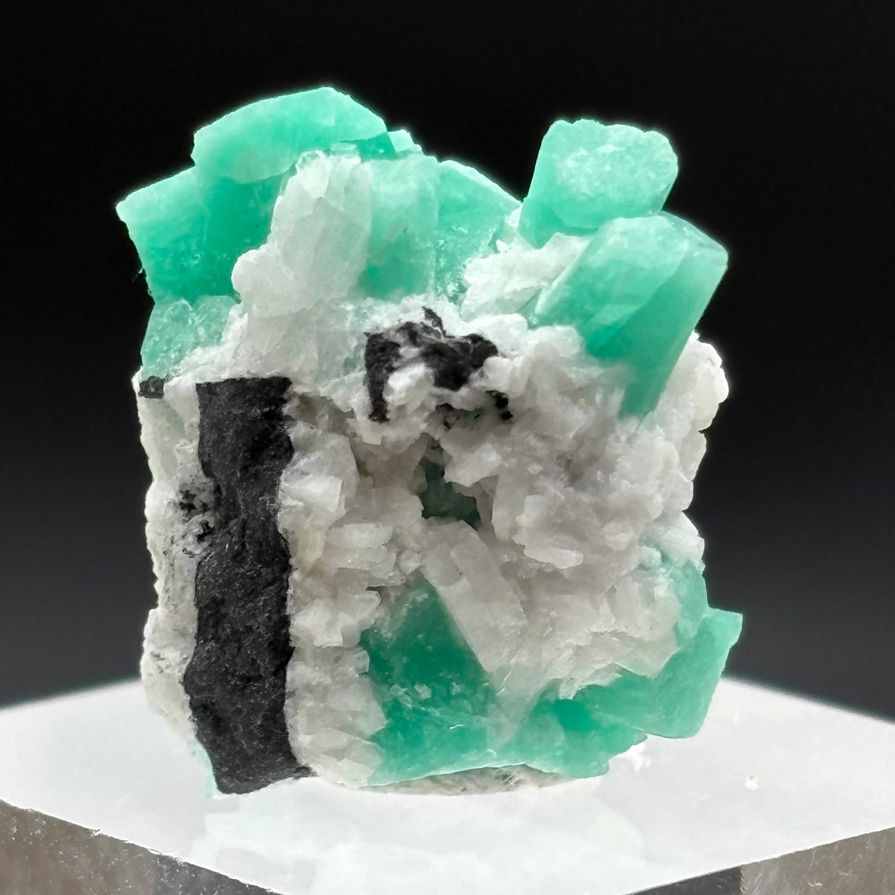 Emerald from Chivor, Colombia - 114