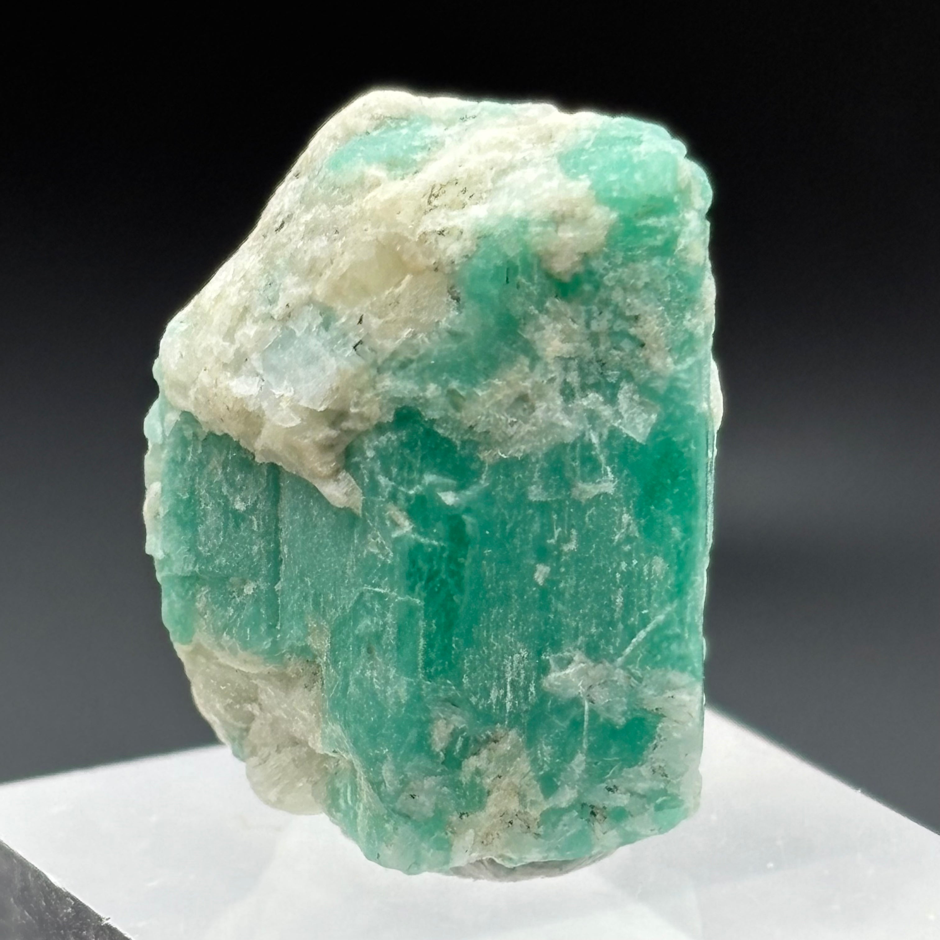 Emerald from Chivor, Colombia - 119