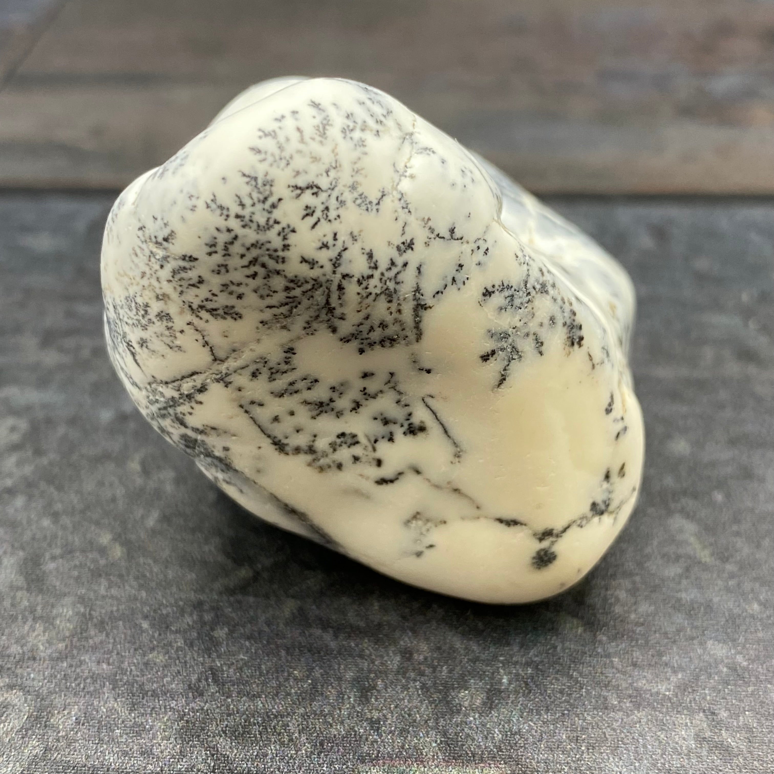Dendritic Opal - 039