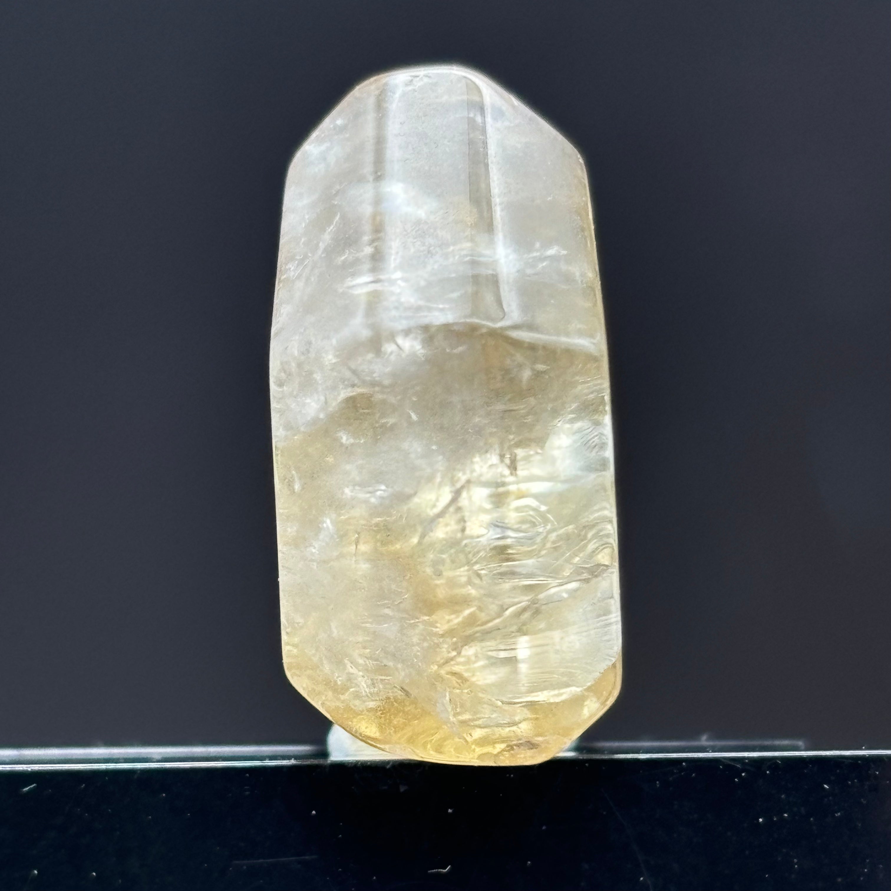 Citrine Crystal Cross-Section - 060