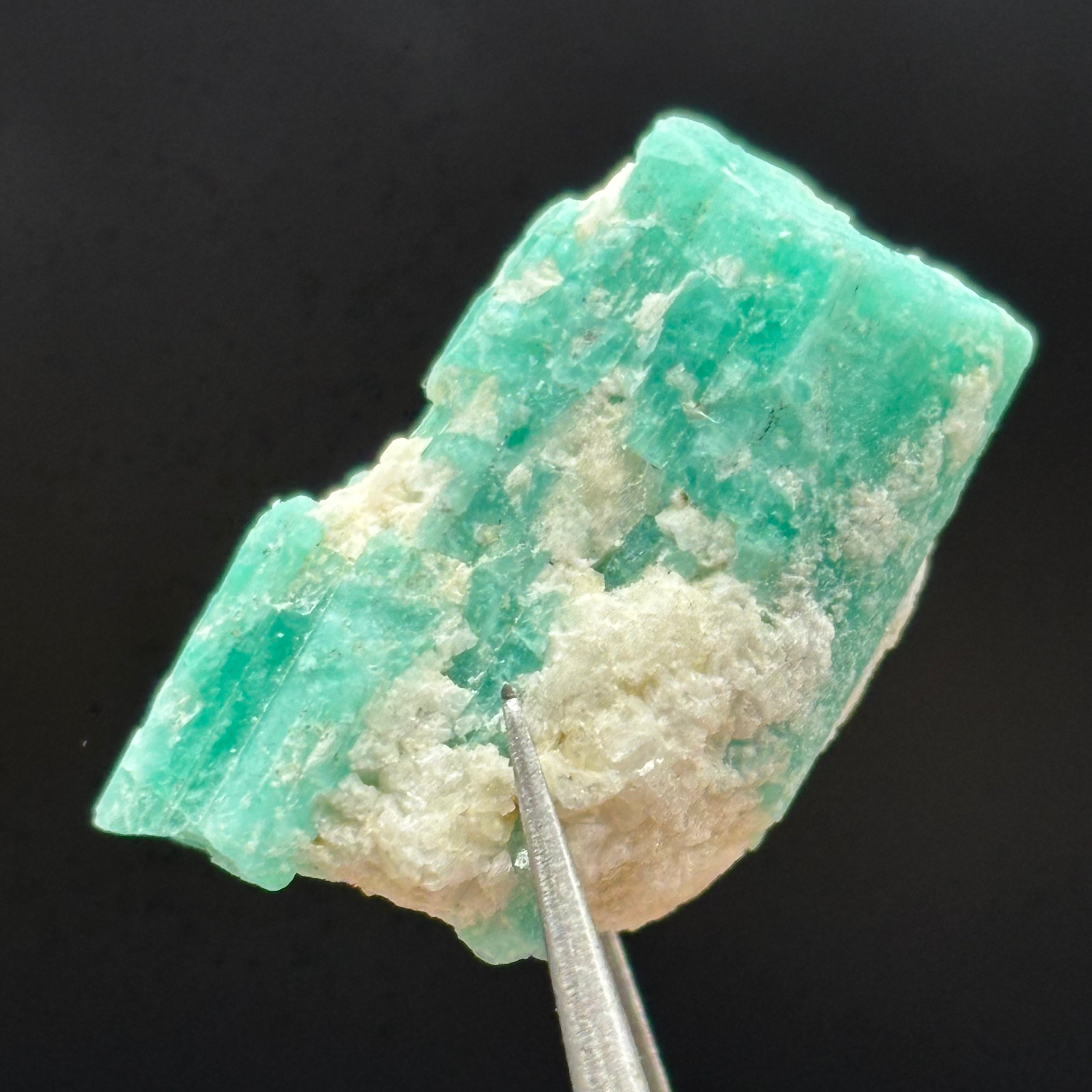 Emerald from Chivor, Colombia - 009