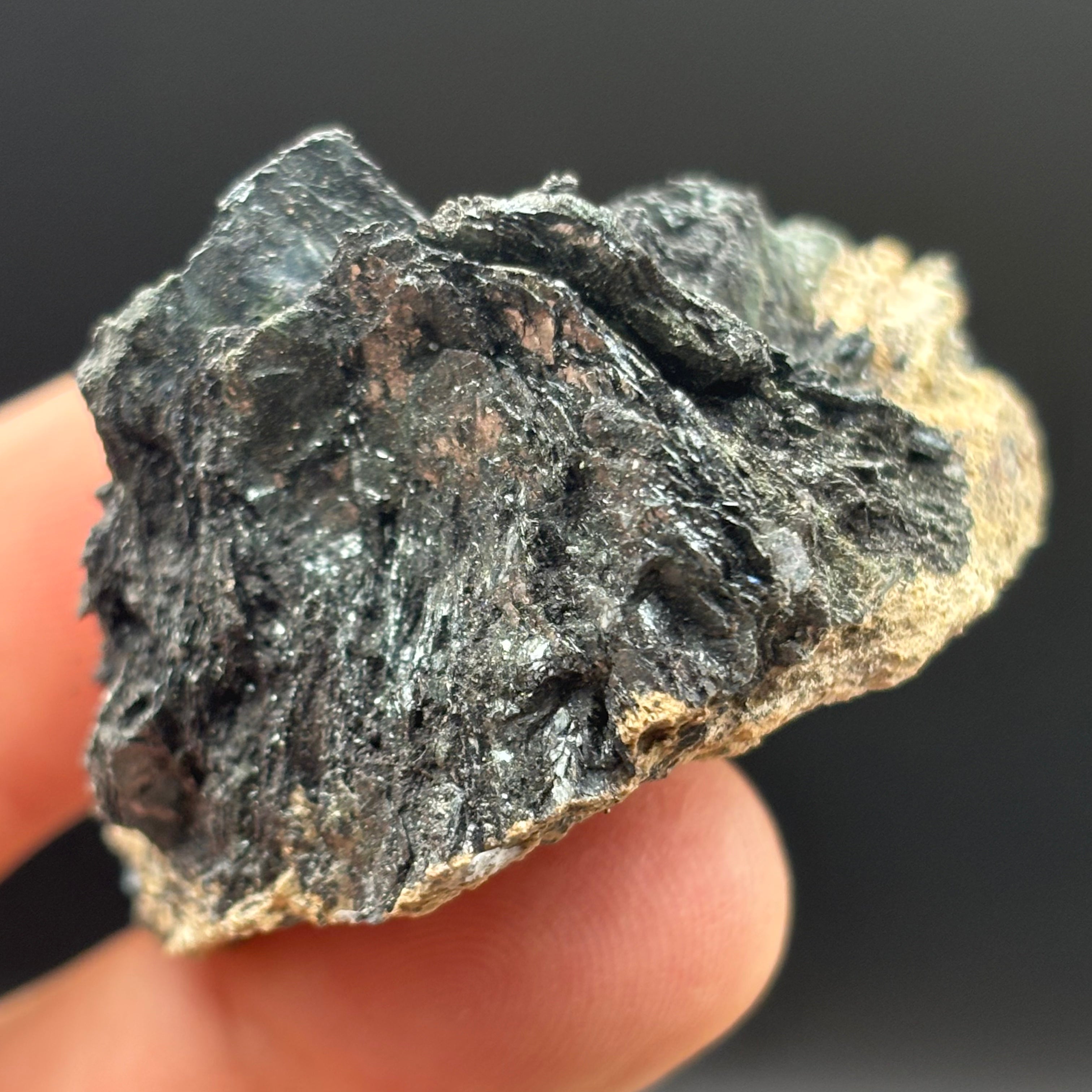 Crystalline Hematite - 002