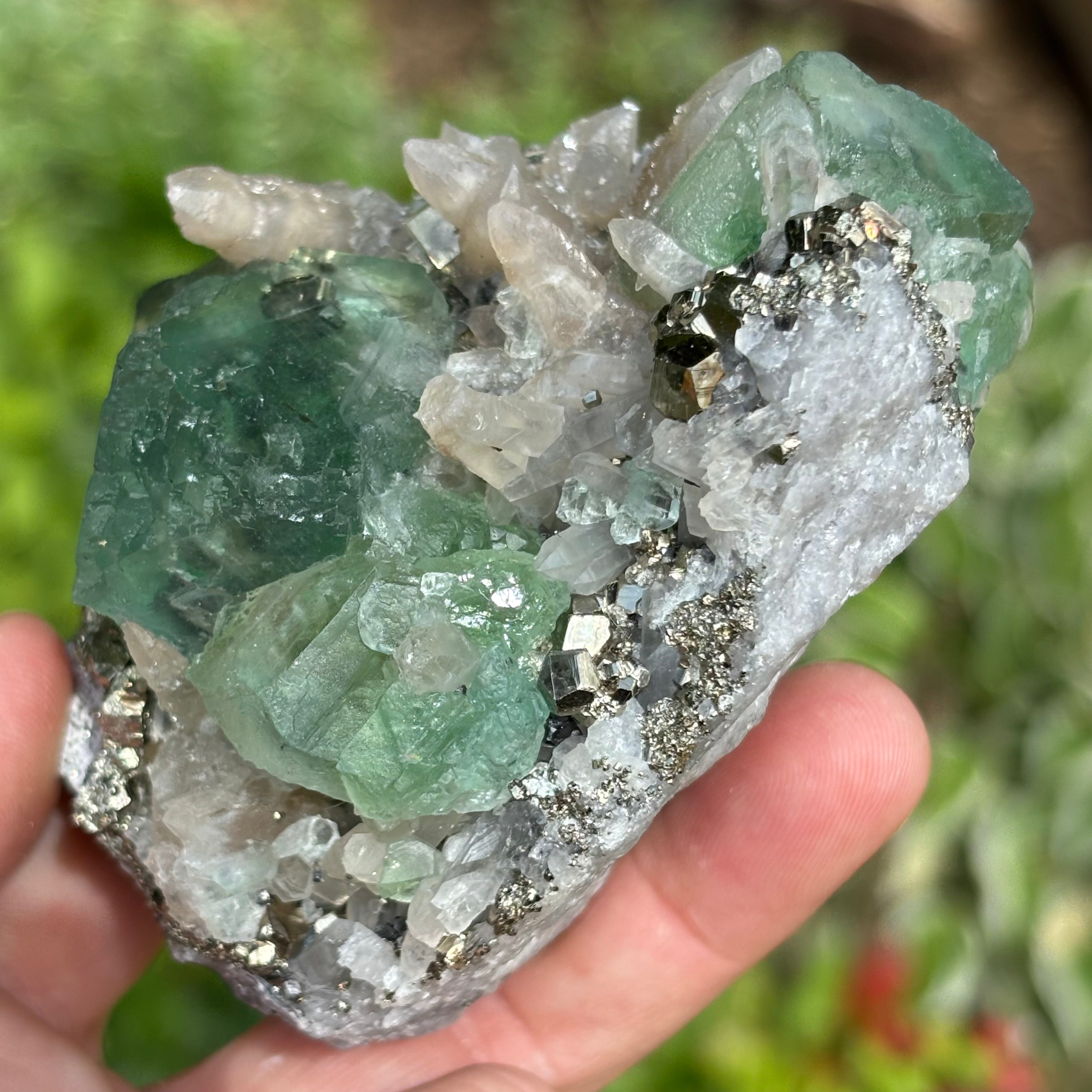 (EX) Supernatural Green Fluorite - 397