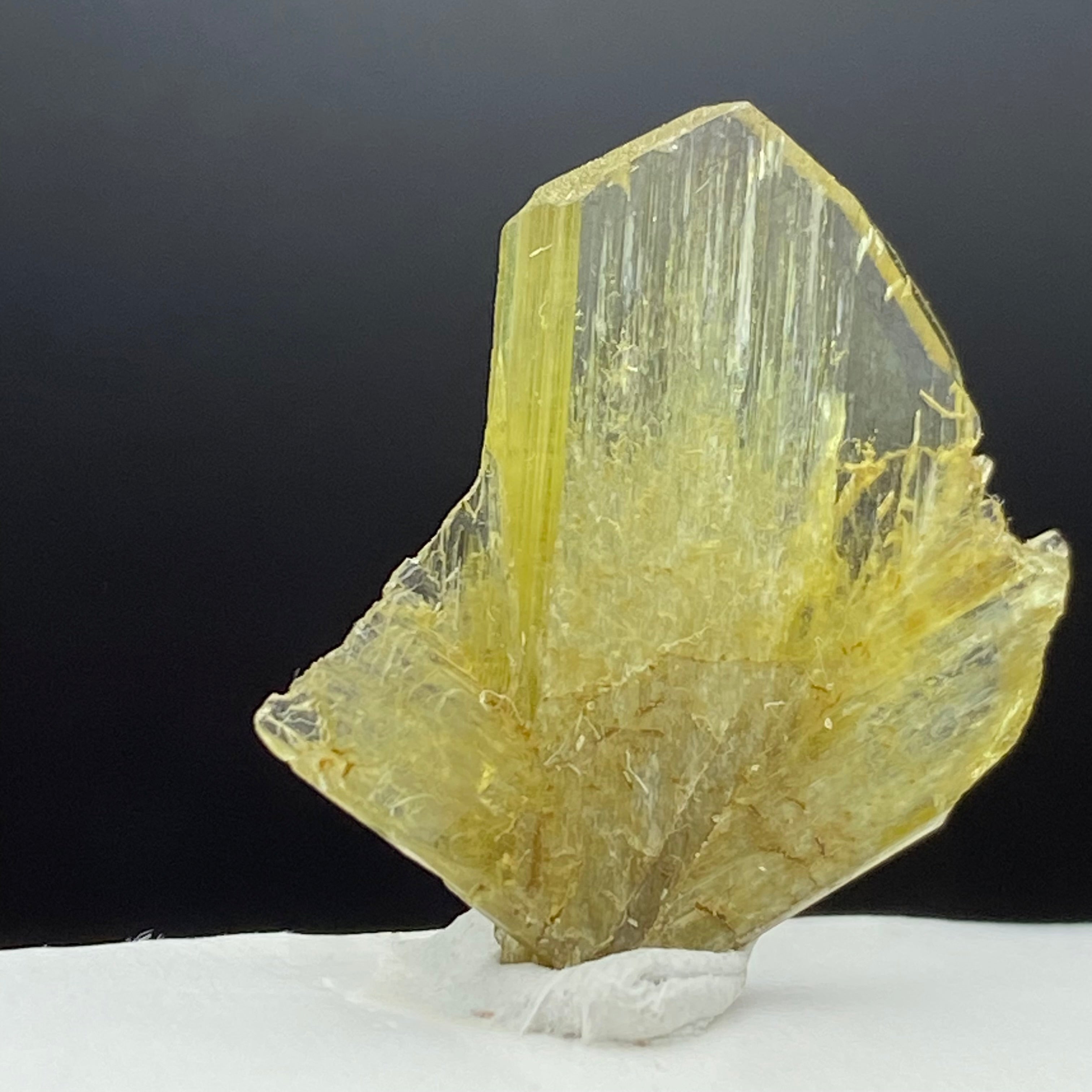 Chrysoberyl Crystal - 069