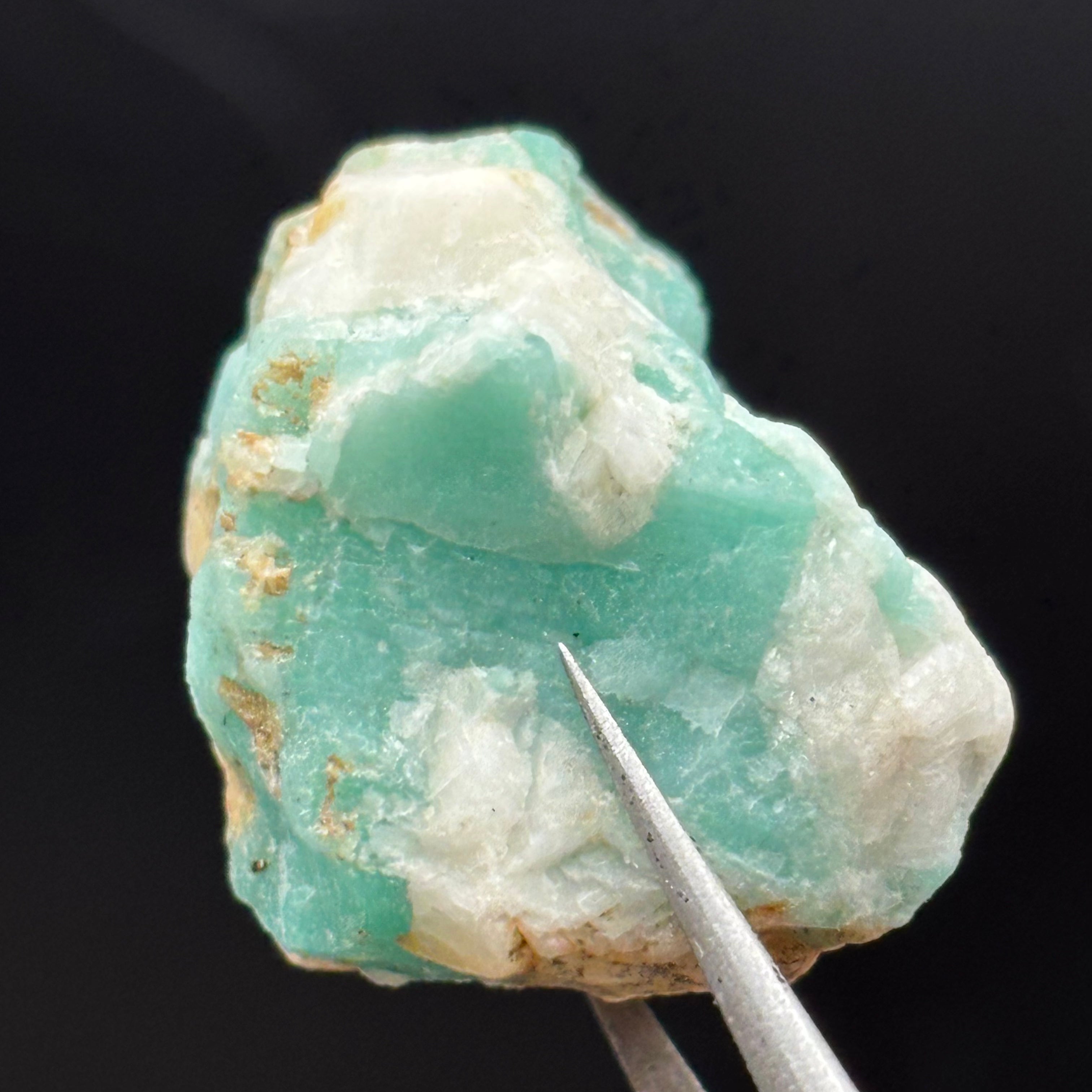 Emerald from Chivor, Colombia - 096