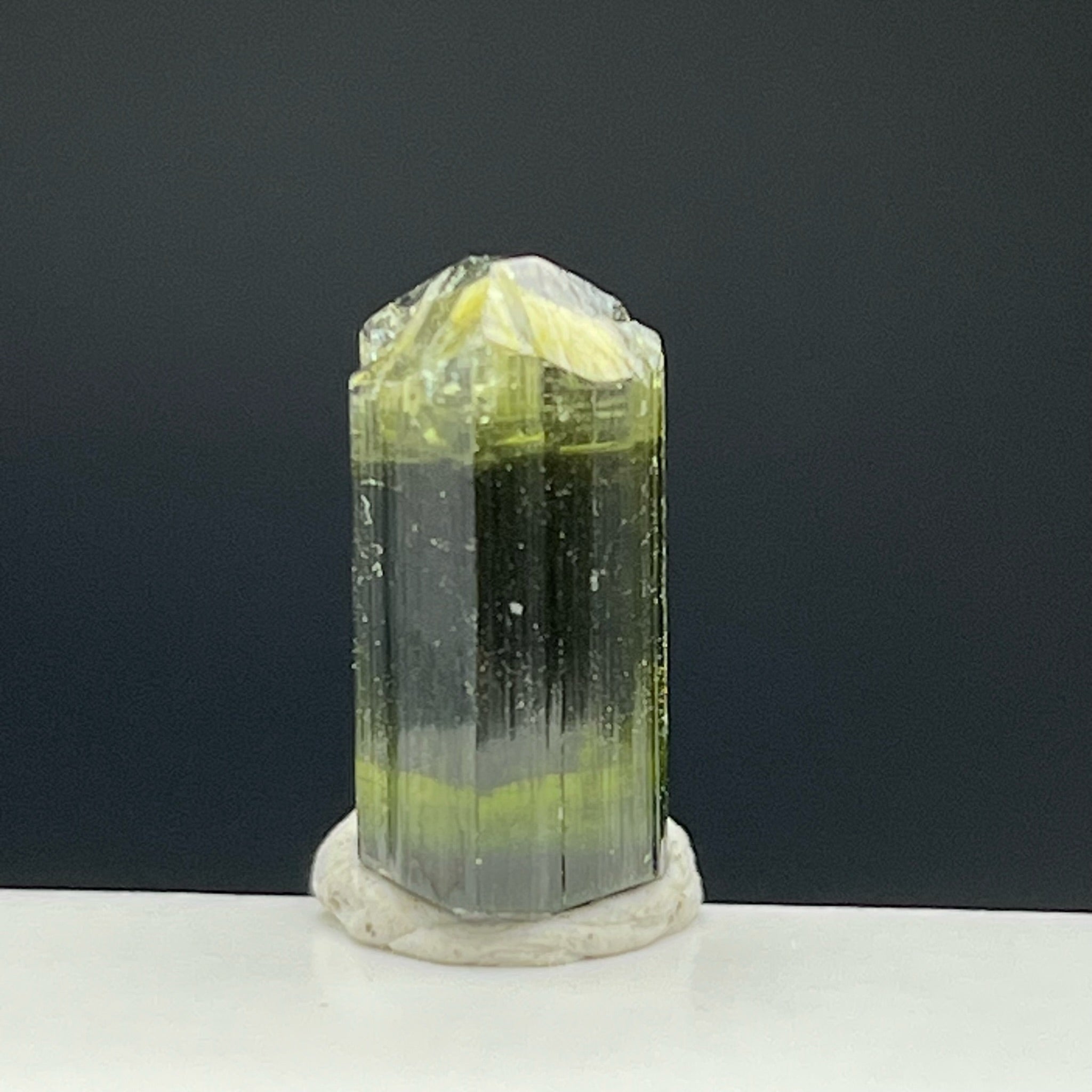 Green Tourmaline -010