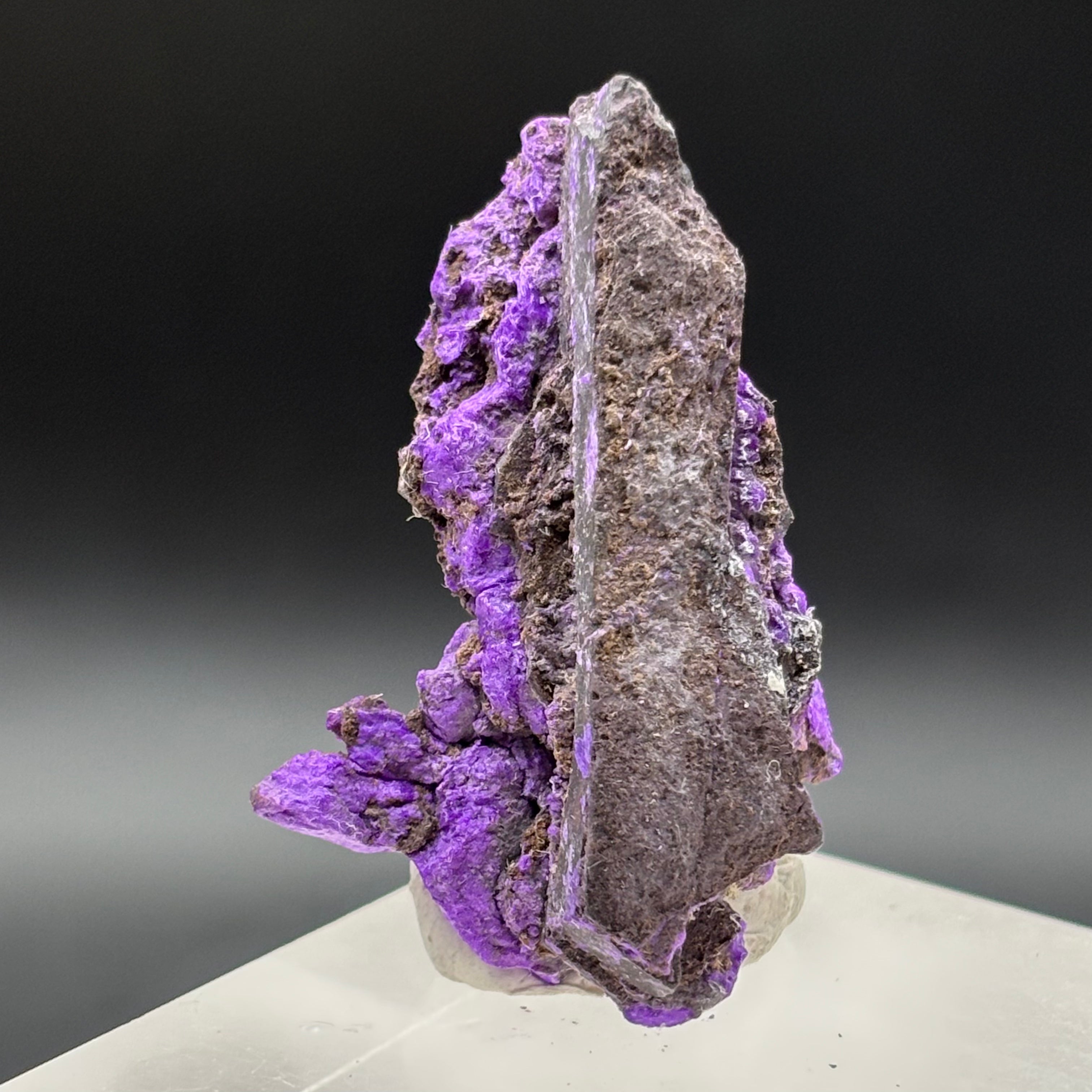 Crystallized Sugilite - 043
