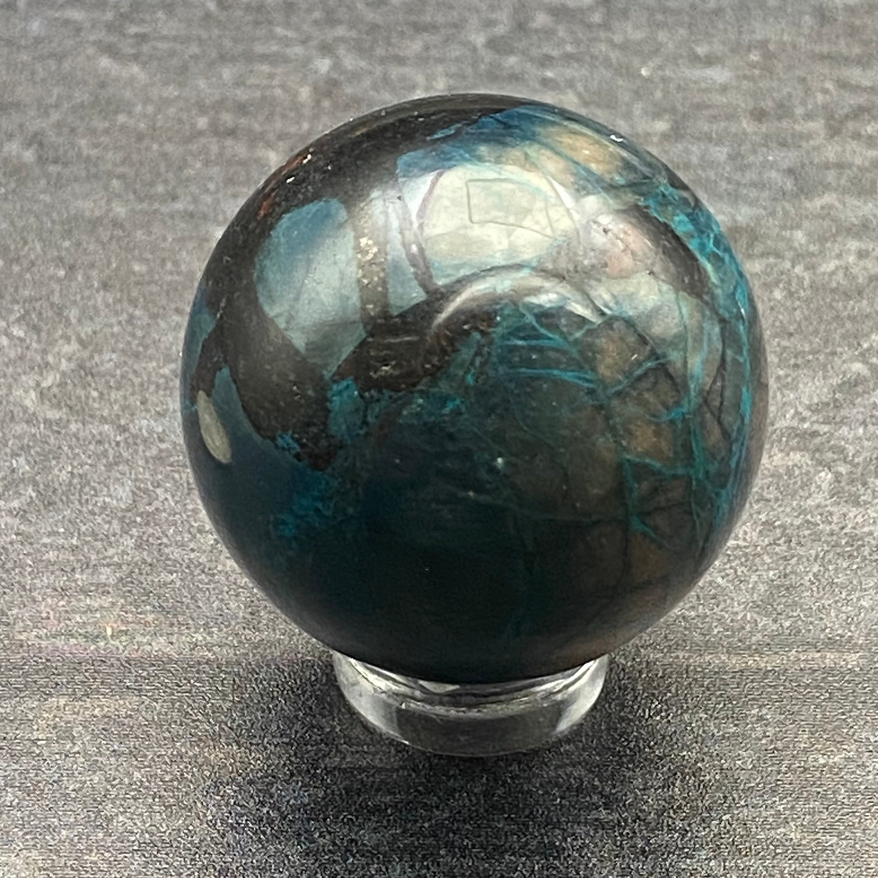 Magic 8 Sphere - 054