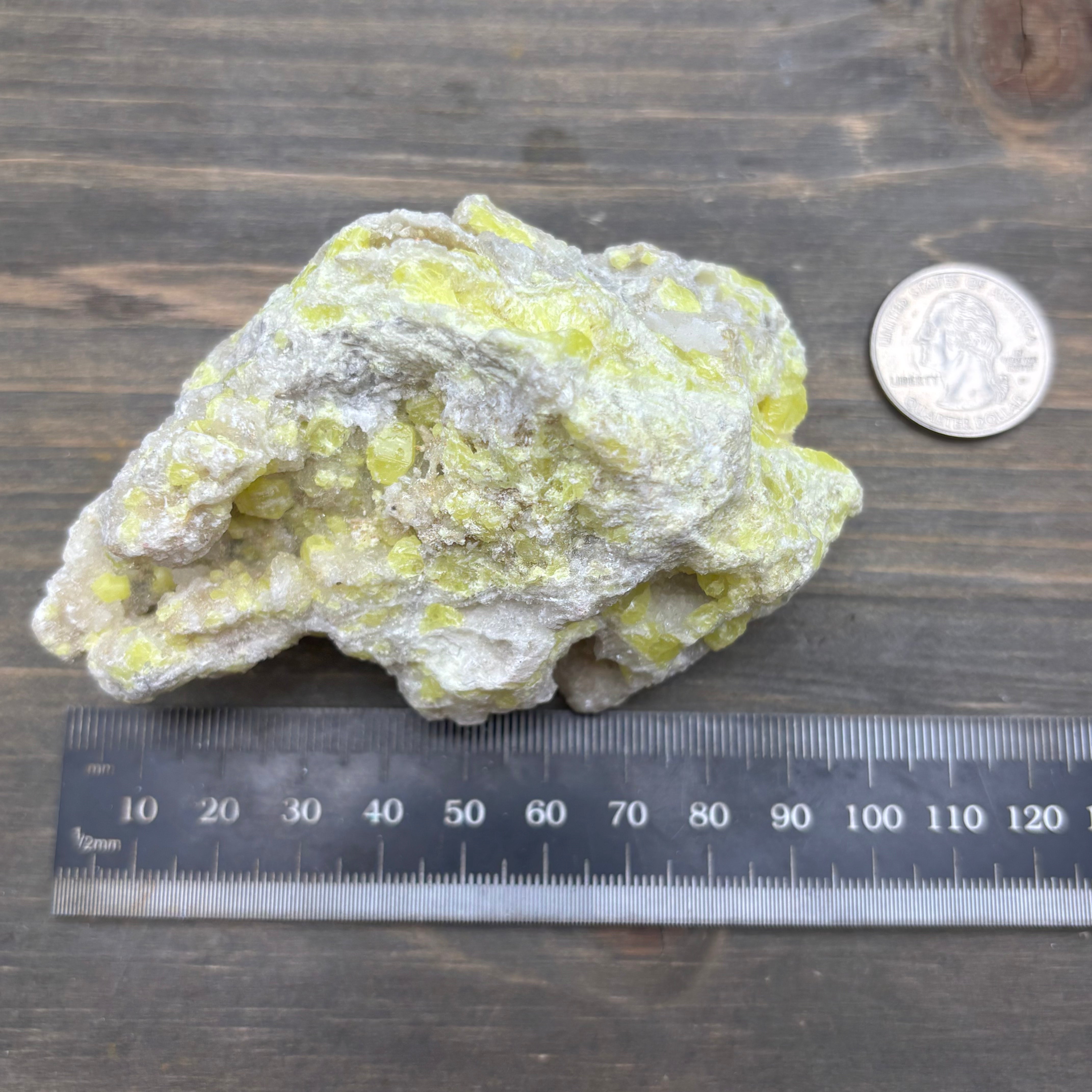 Sulfur on Quartz - 023