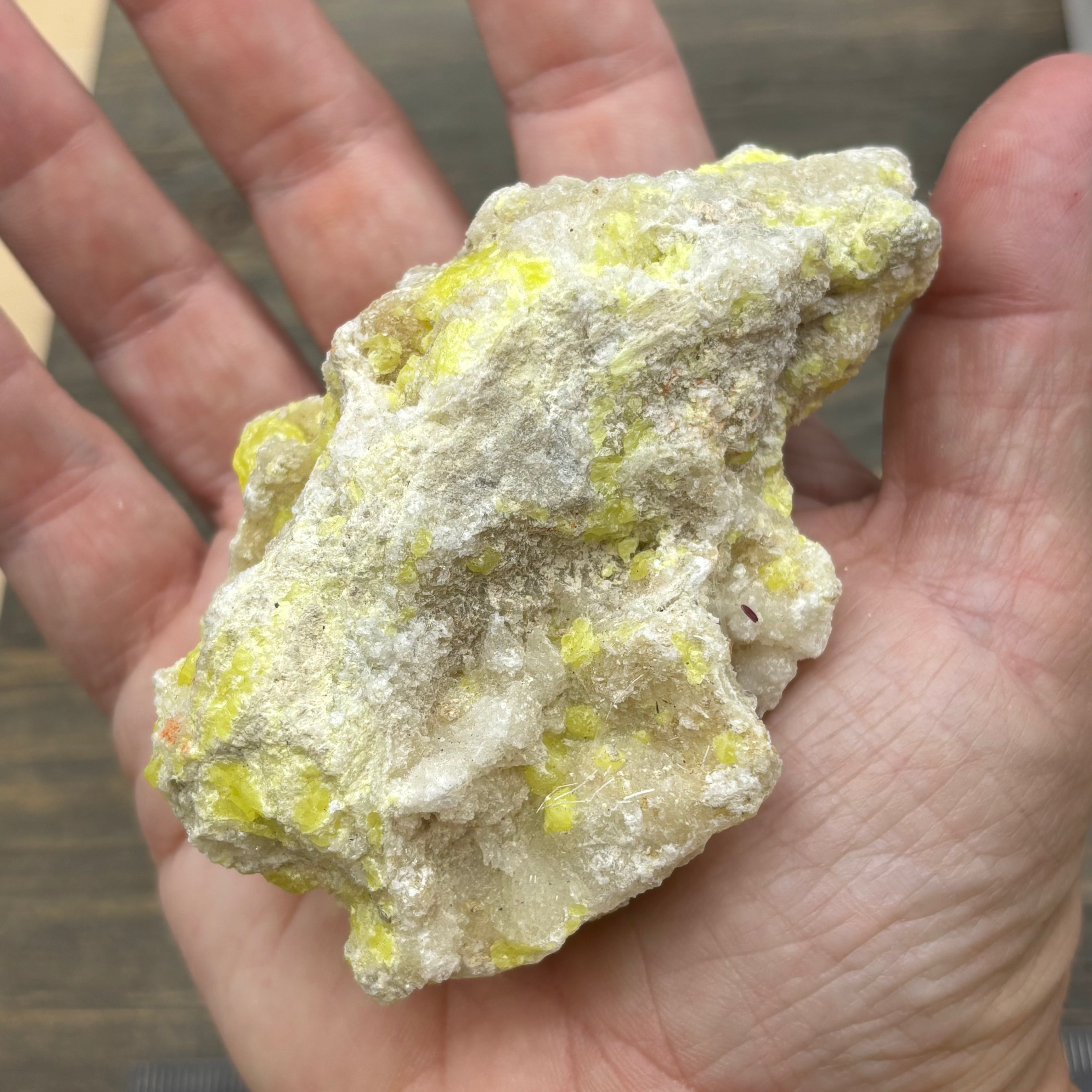 Sulfur on Quartz - 023
