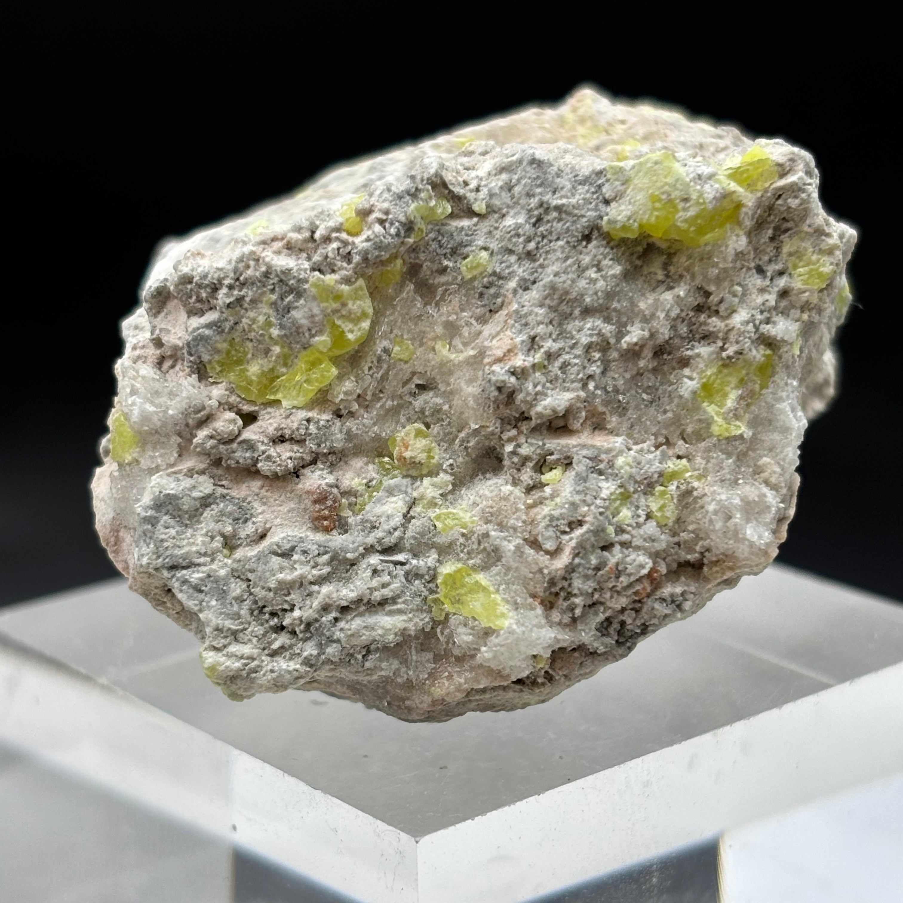 Sulfur on Quartz - 026