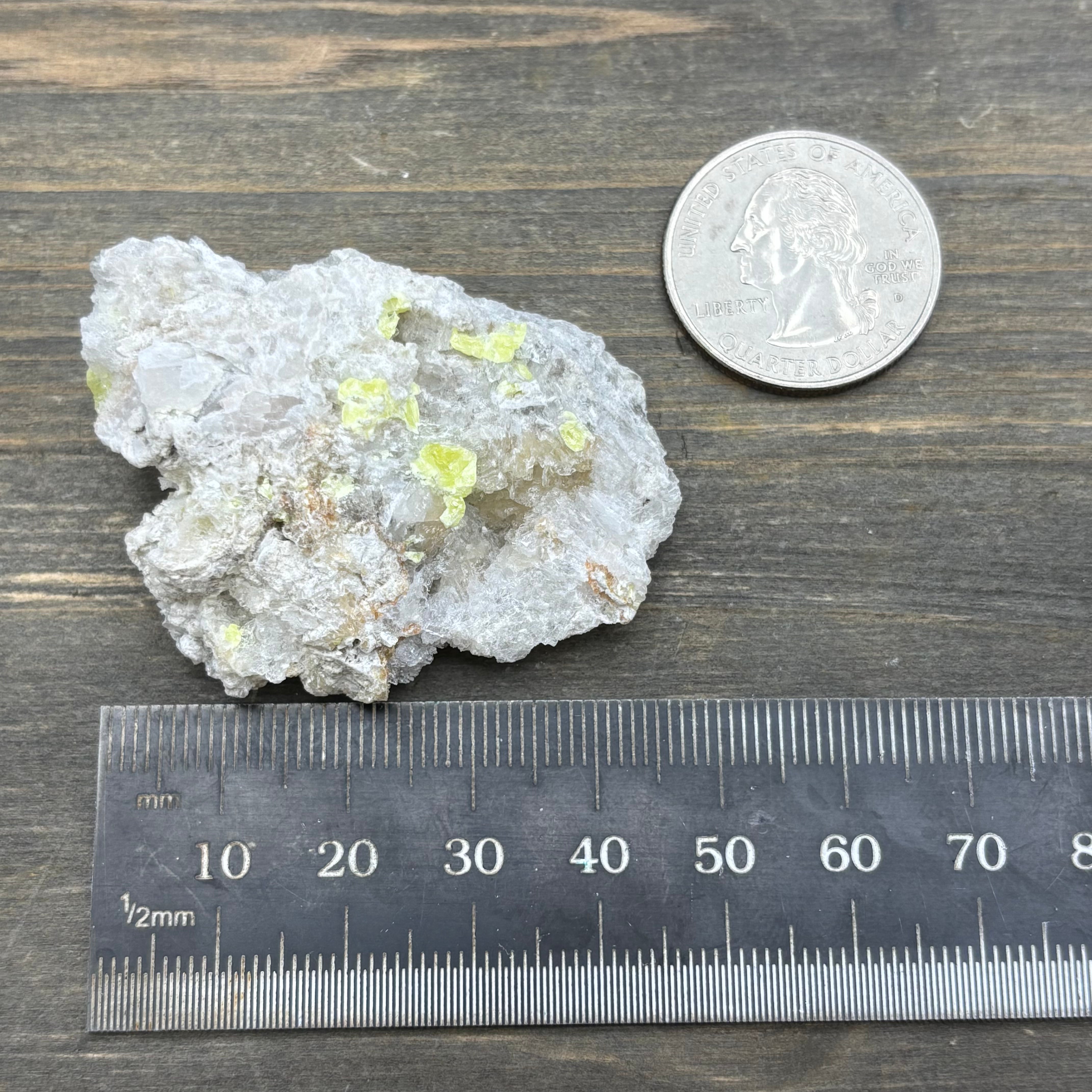 Sulfur on Quartz - 035