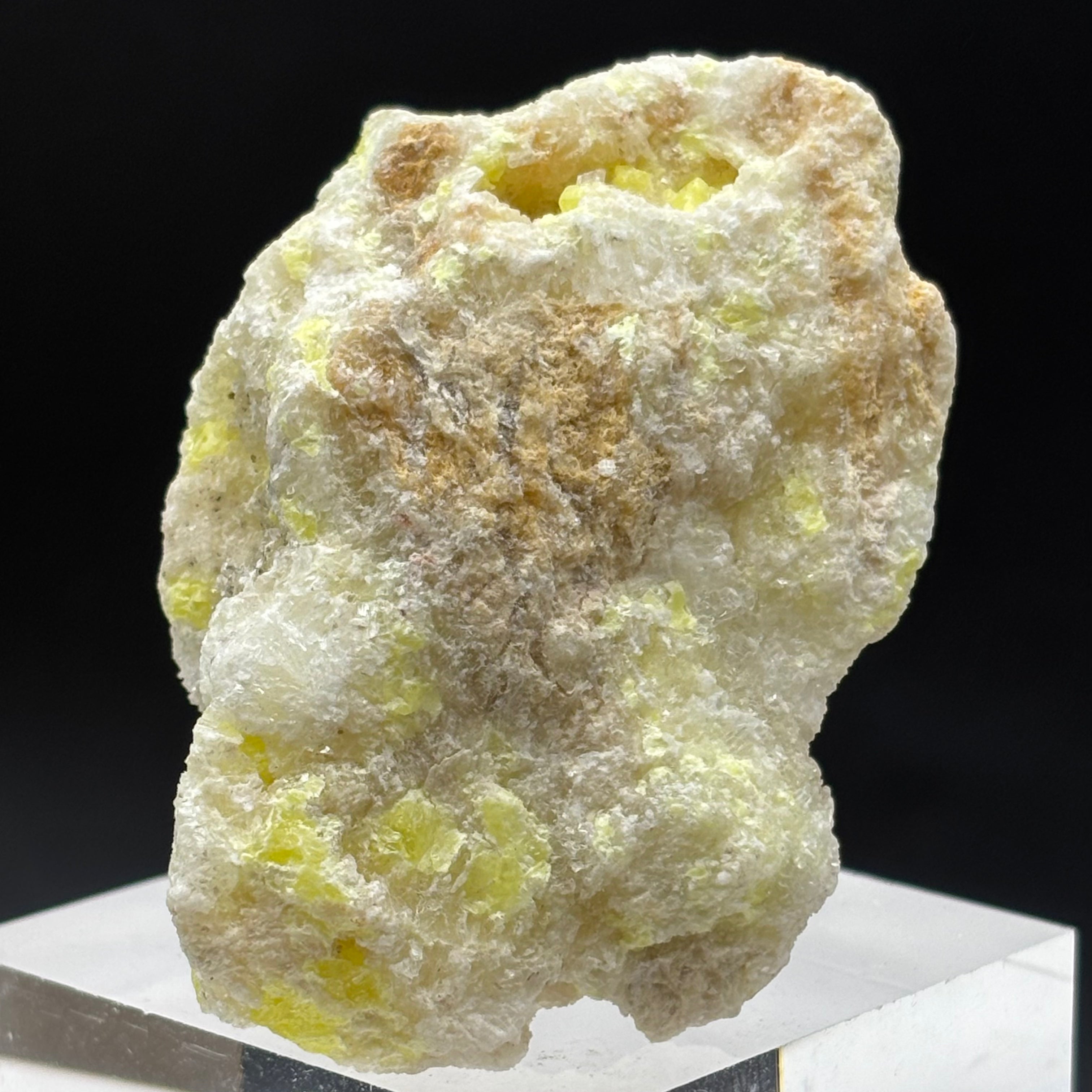 Sulfur on Quartz - 036