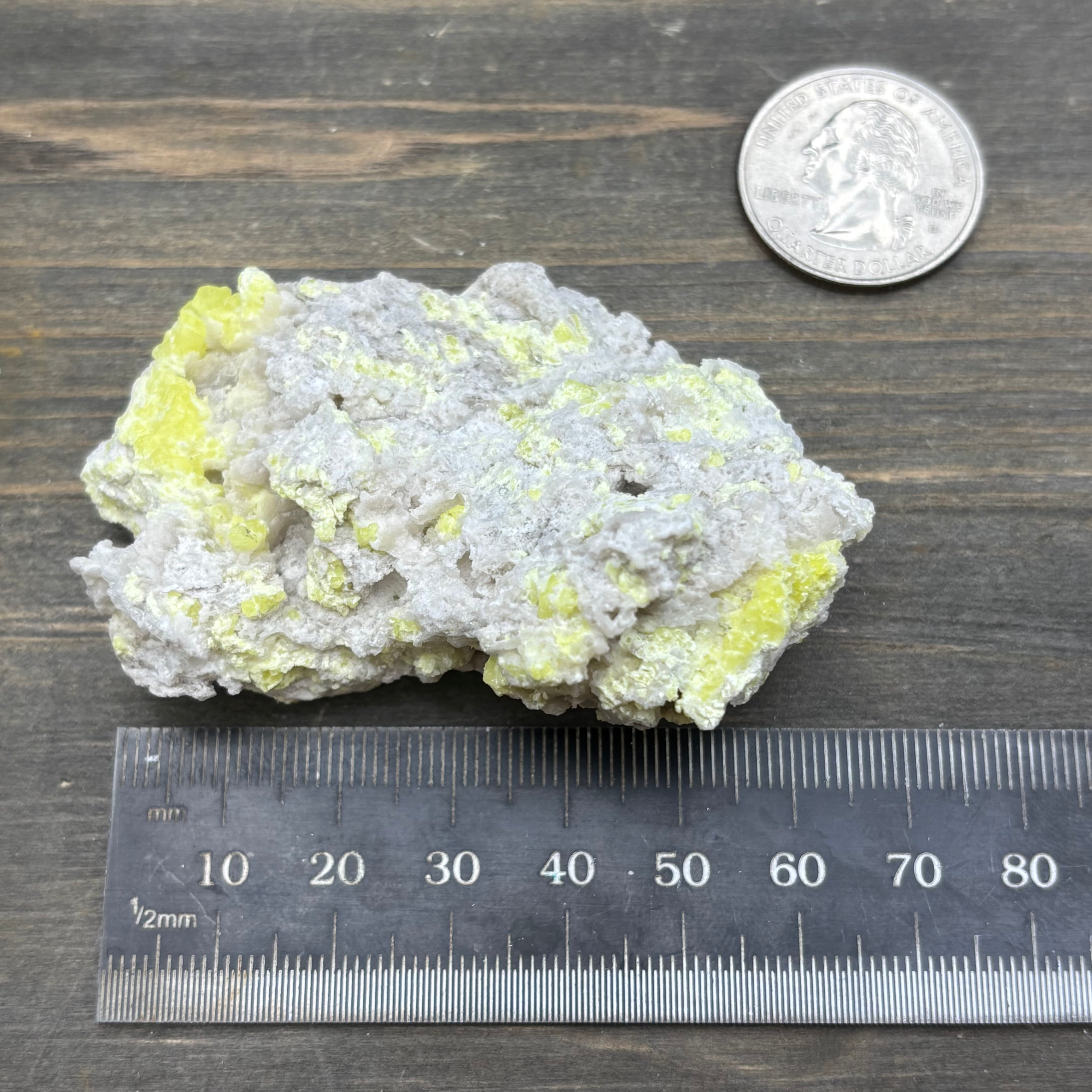 Sulfur on Quartz - 045