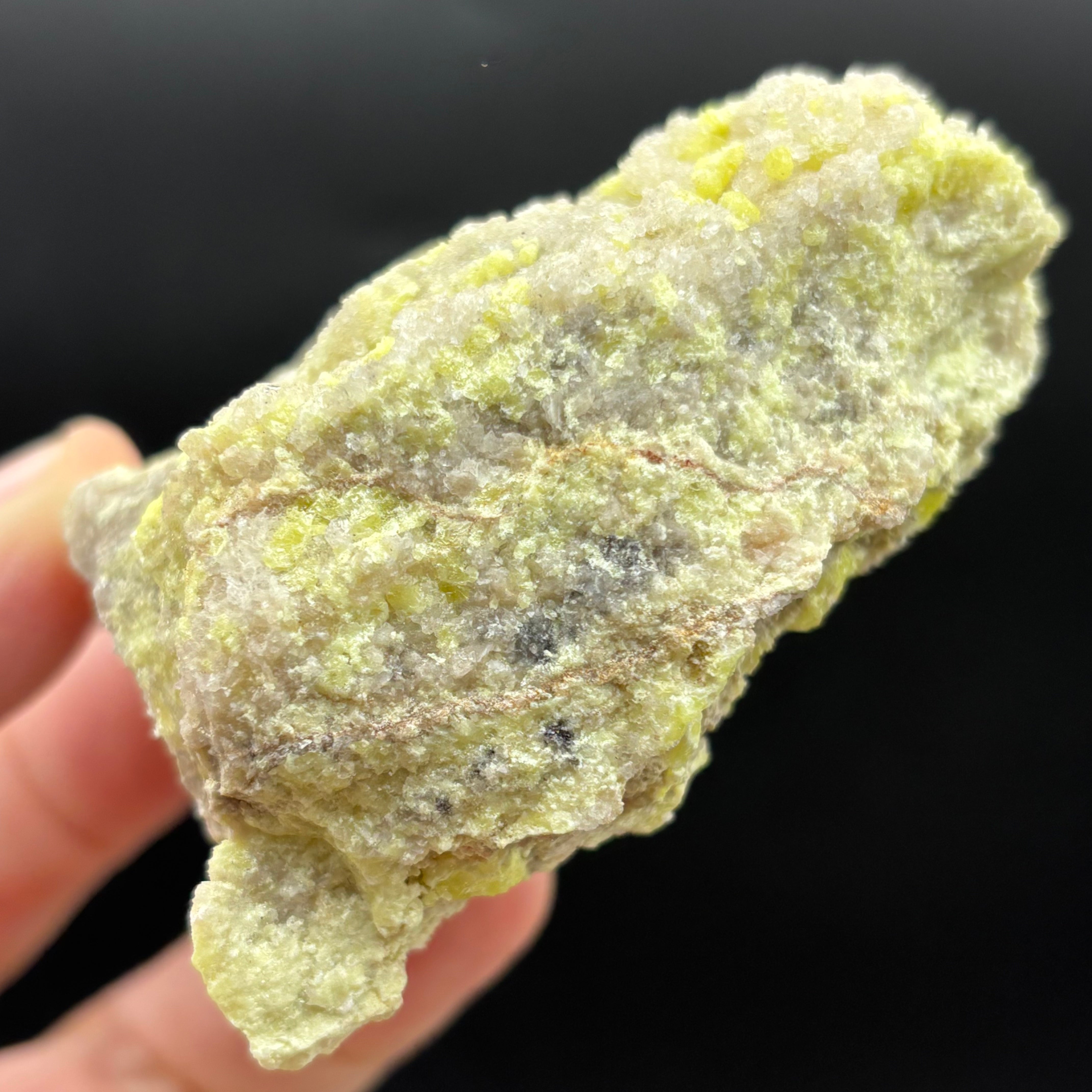 Sulfur on Quartz - 052