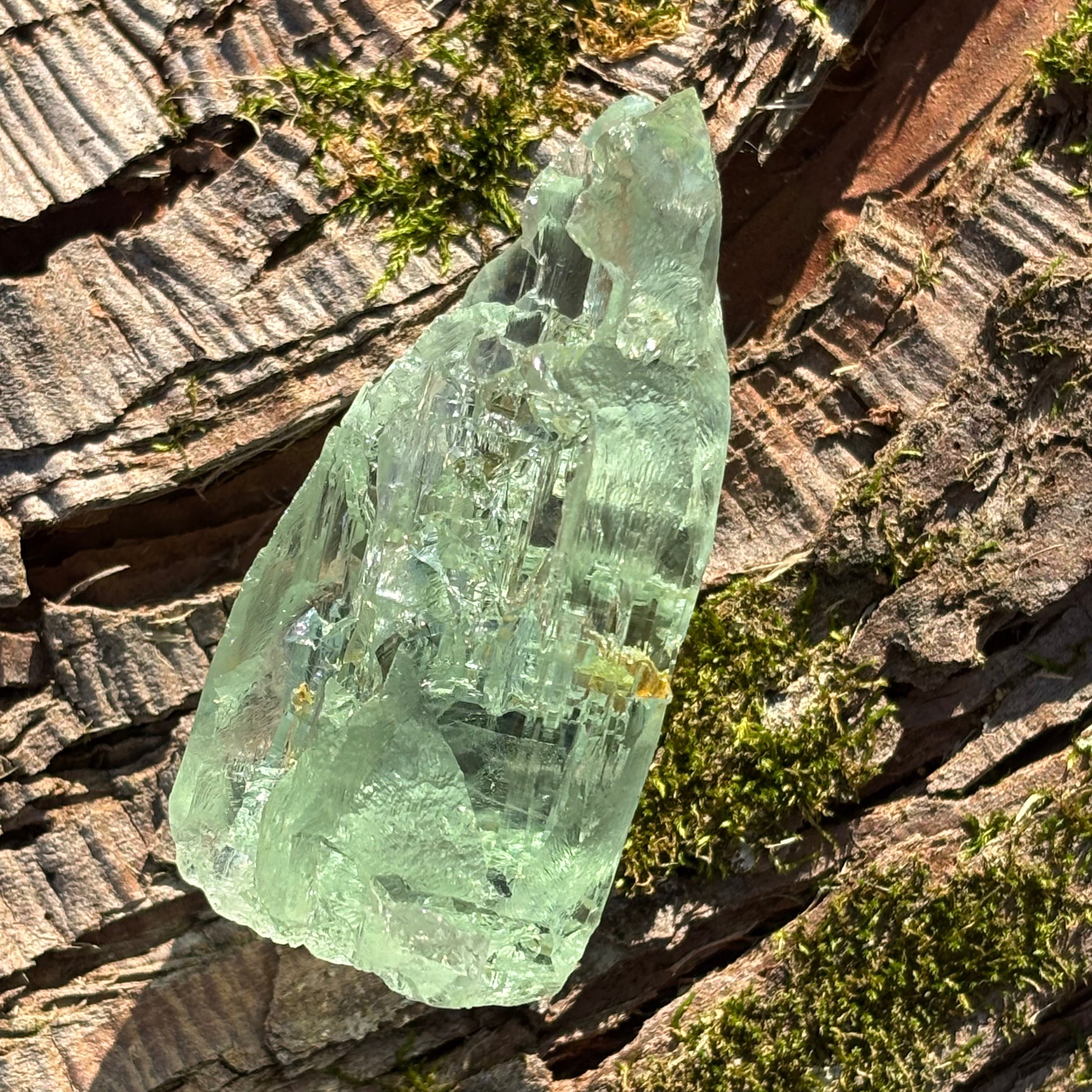 Etched Aquamarine Gem Crystal - 002