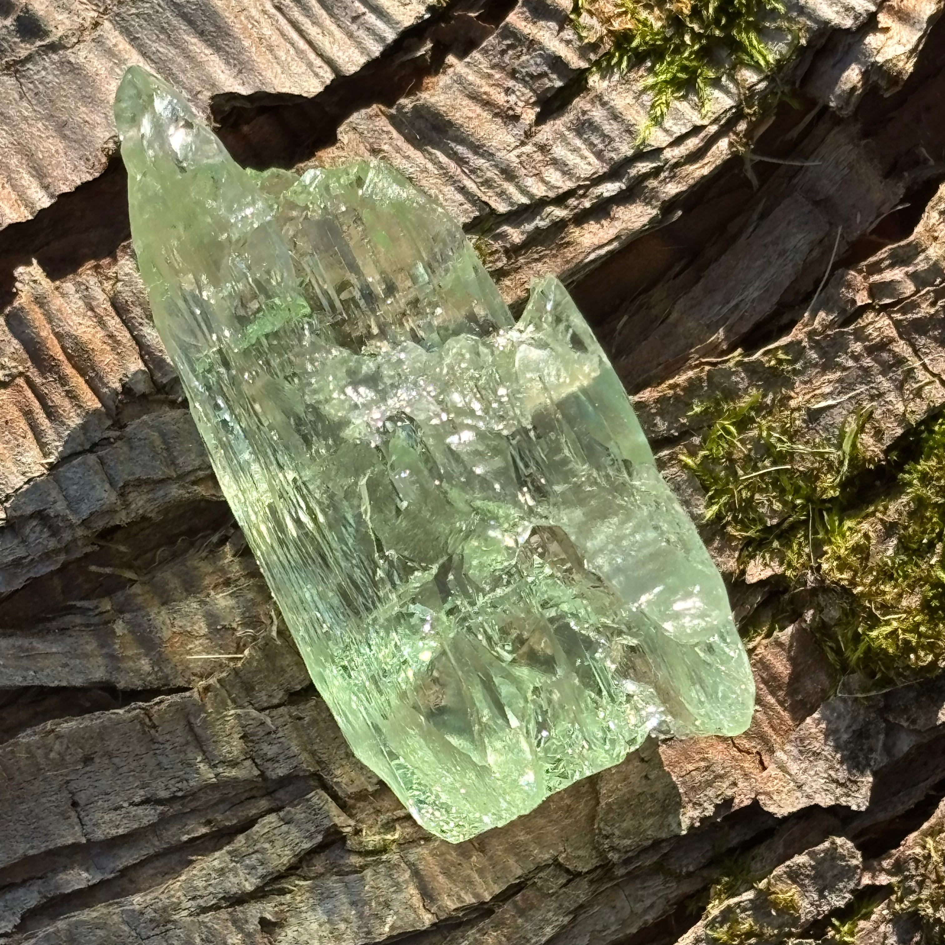 Etched Aquamarine Gem Crystal - 013