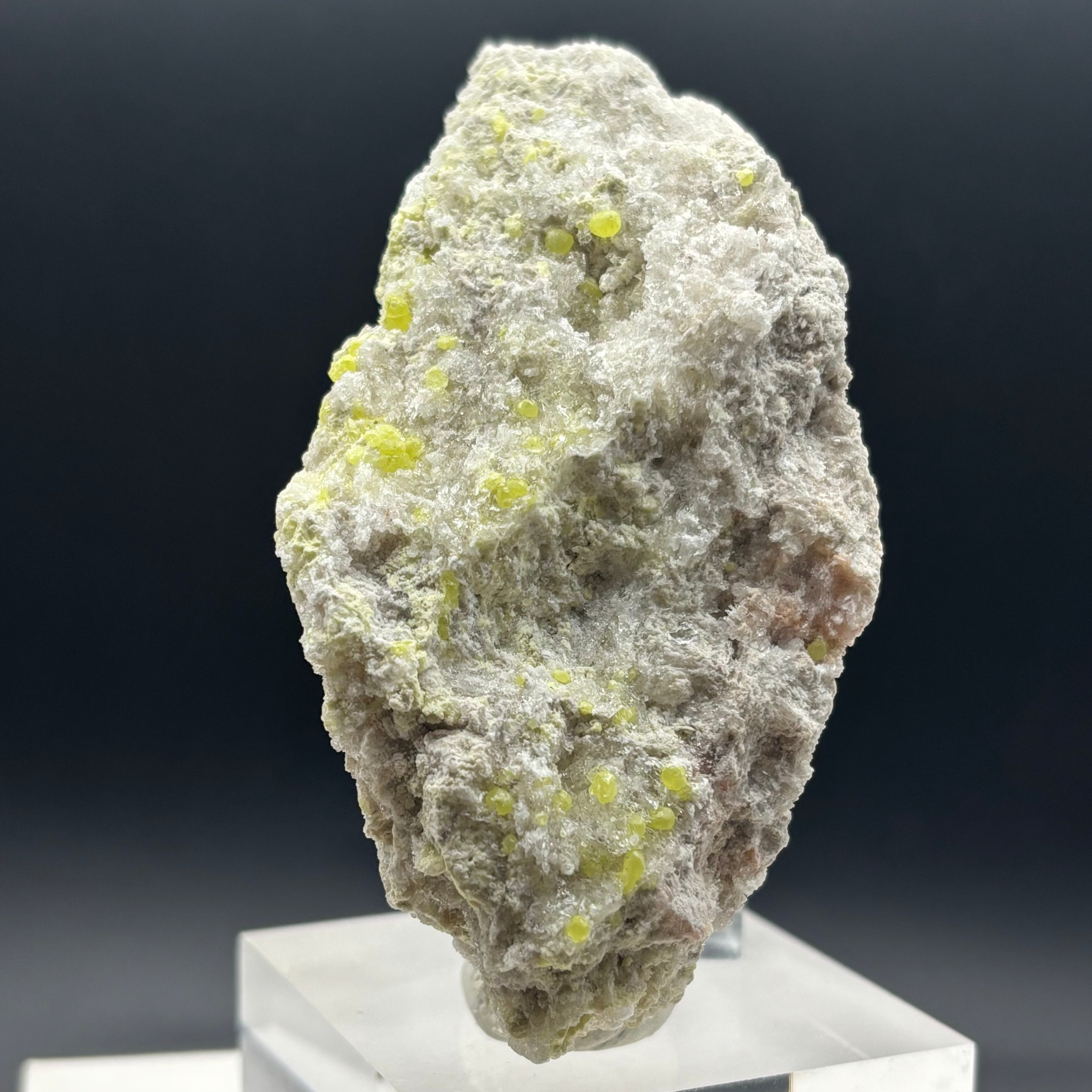Sulfur on Quartz - 057