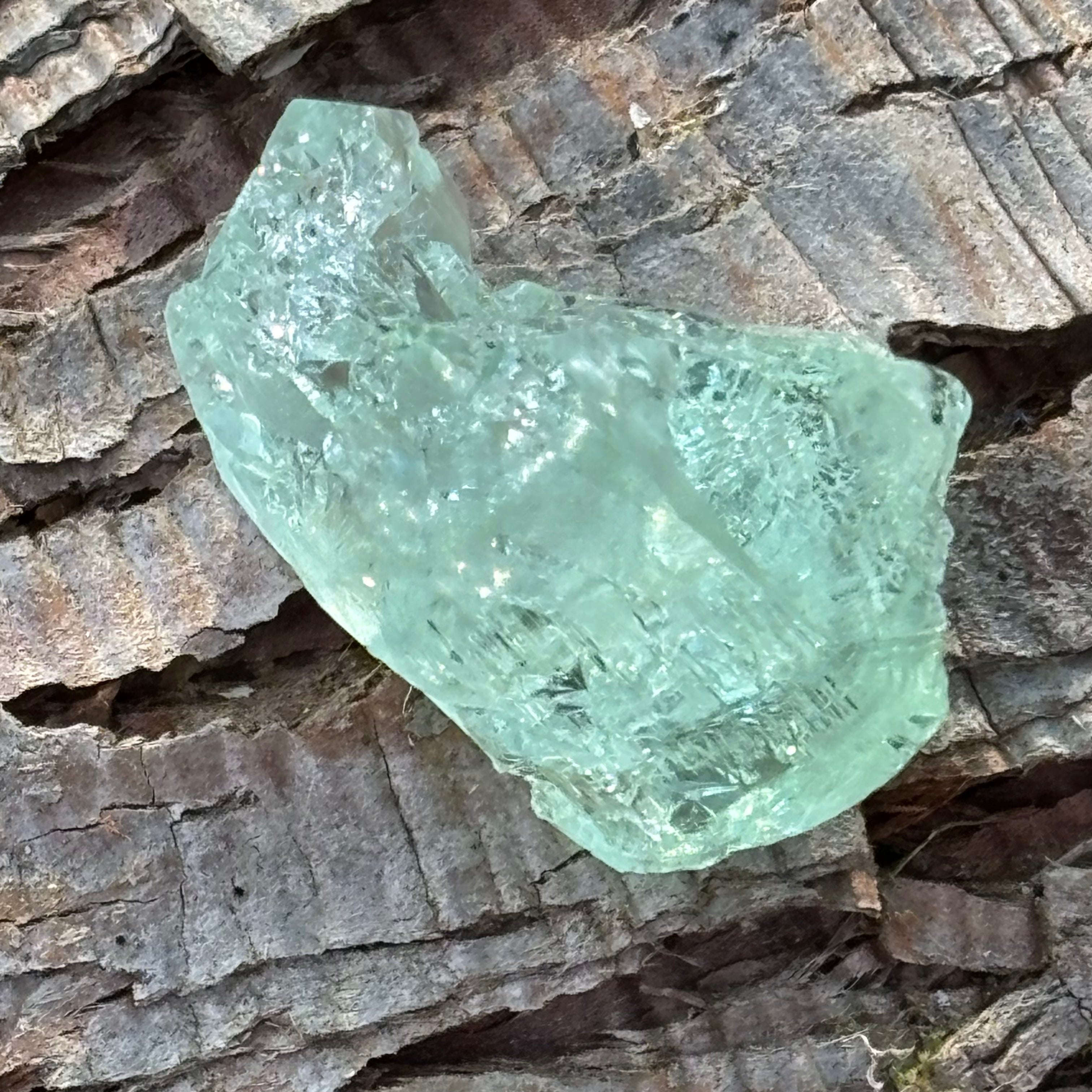 Etched Aquamarine Gem Crystal - 027