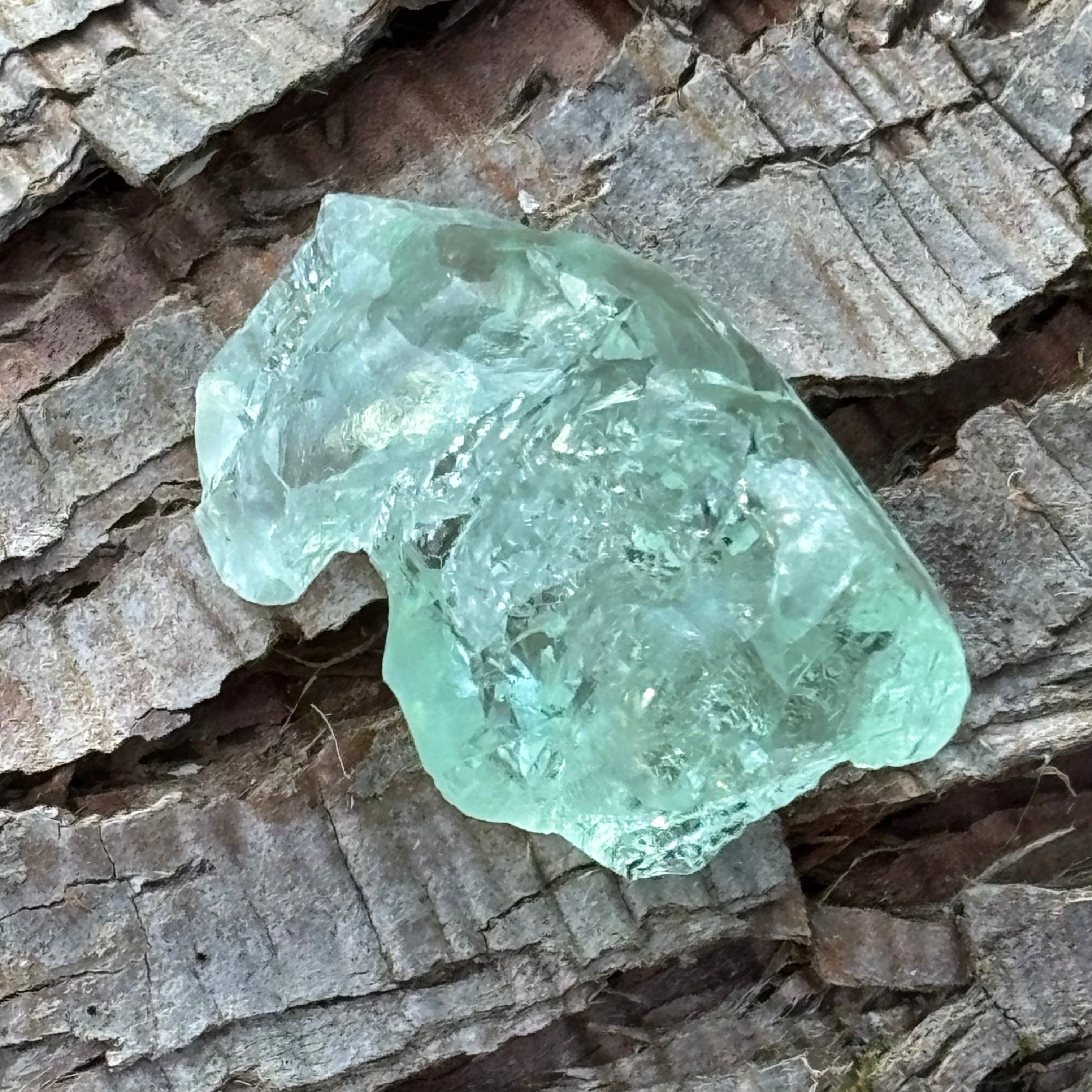 Etched Aquamarine Gem Crystal - 027