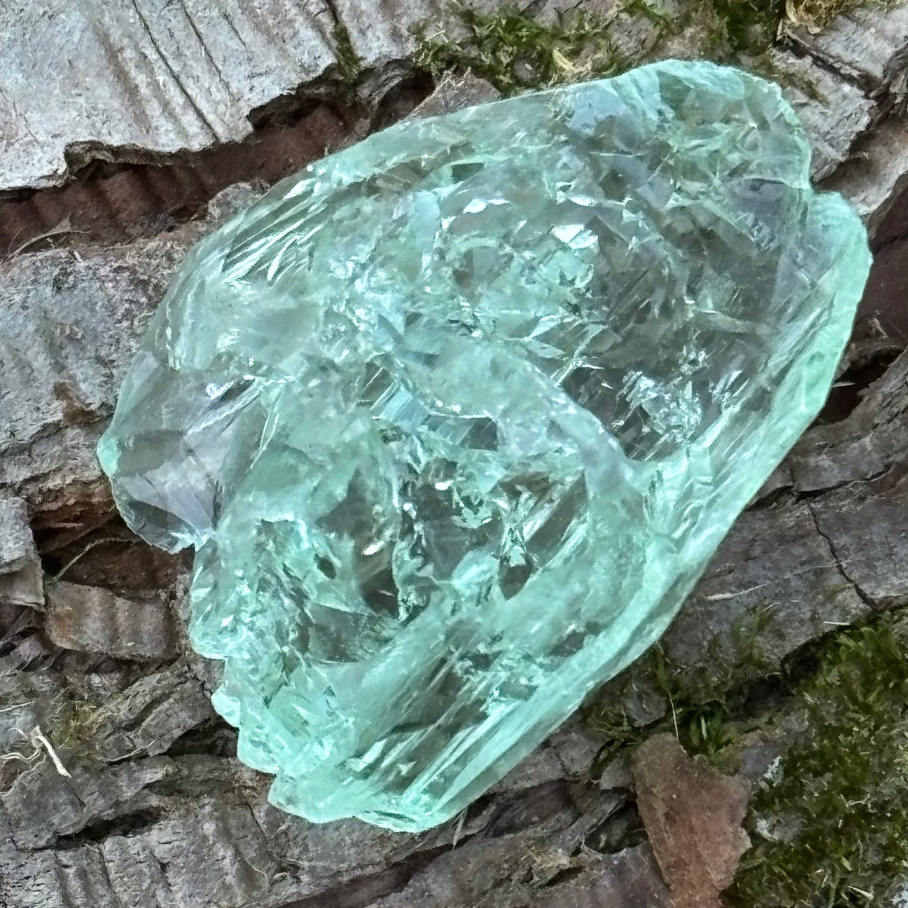Etched Aquamarine Gem Crystal - 032