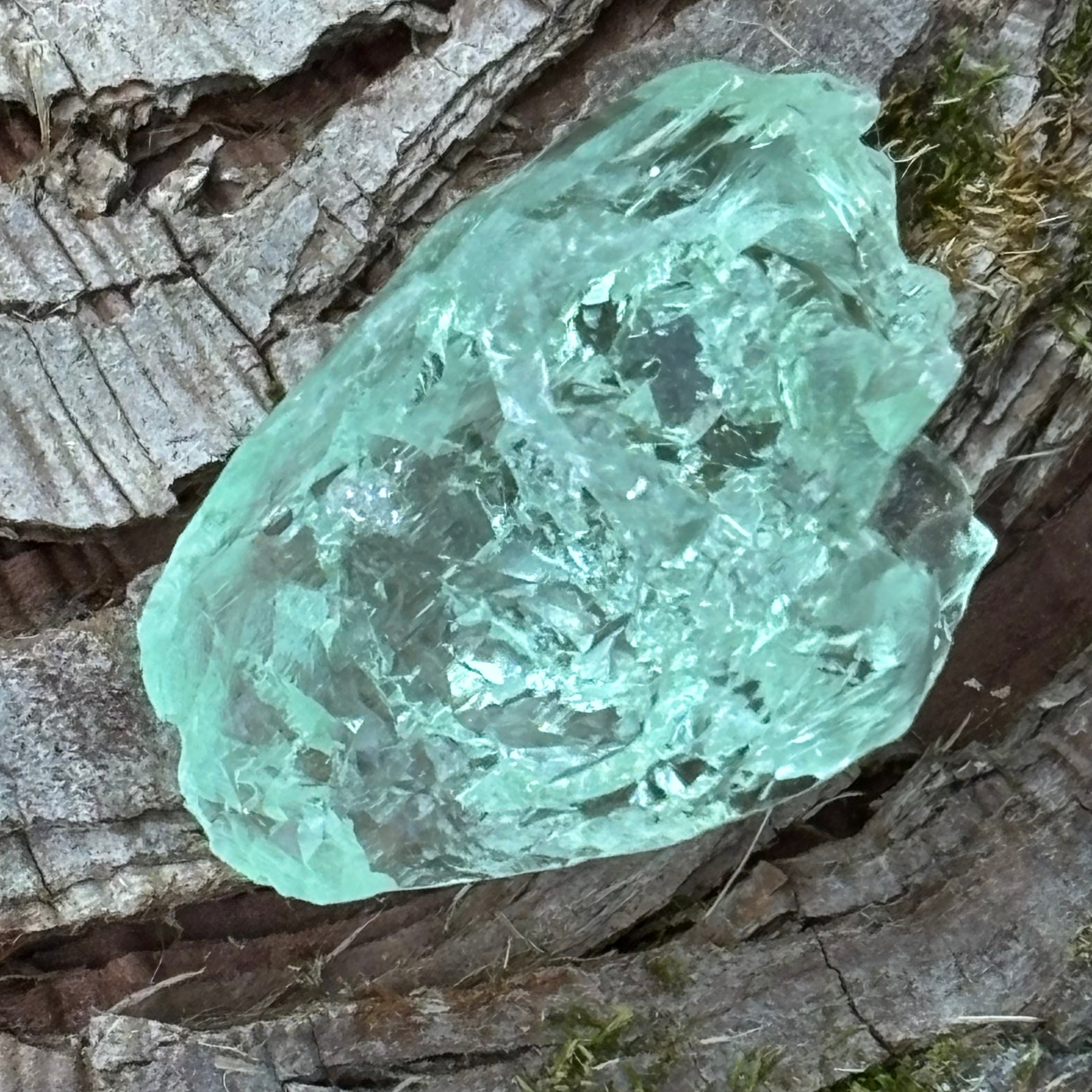 Etched Aquamarine Gem Crystal - 032