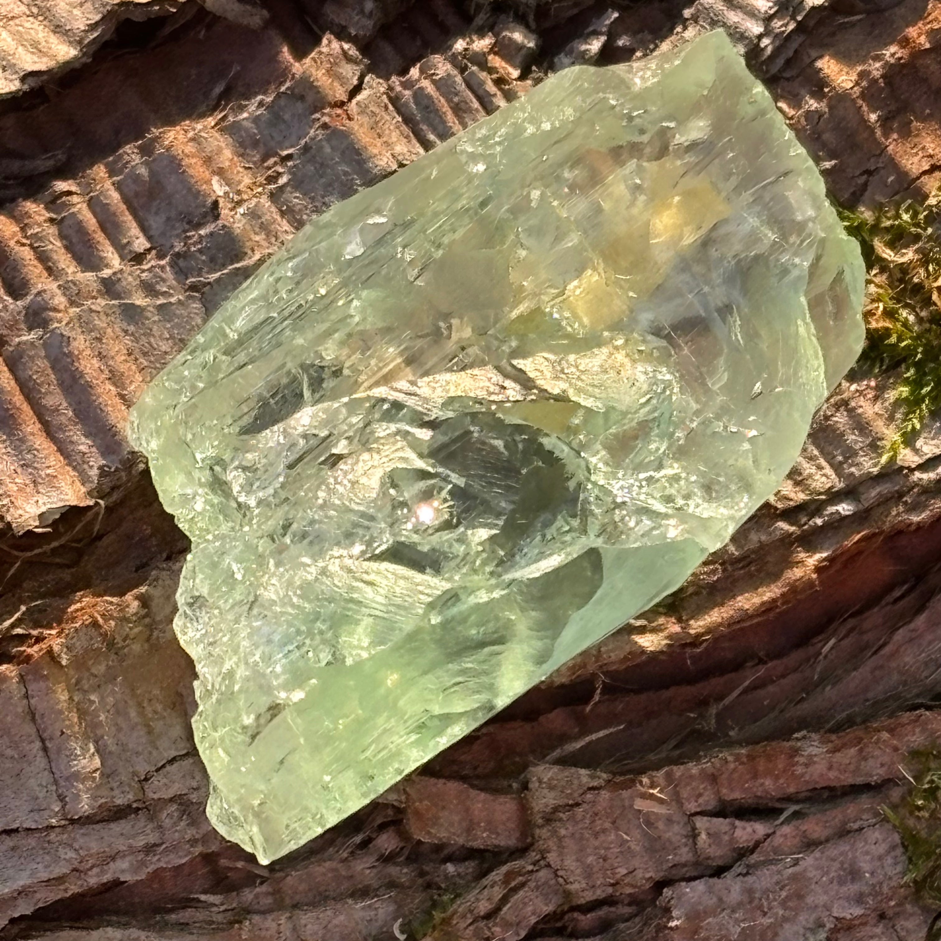 Etched Aquamarine Gem Crystal - 040