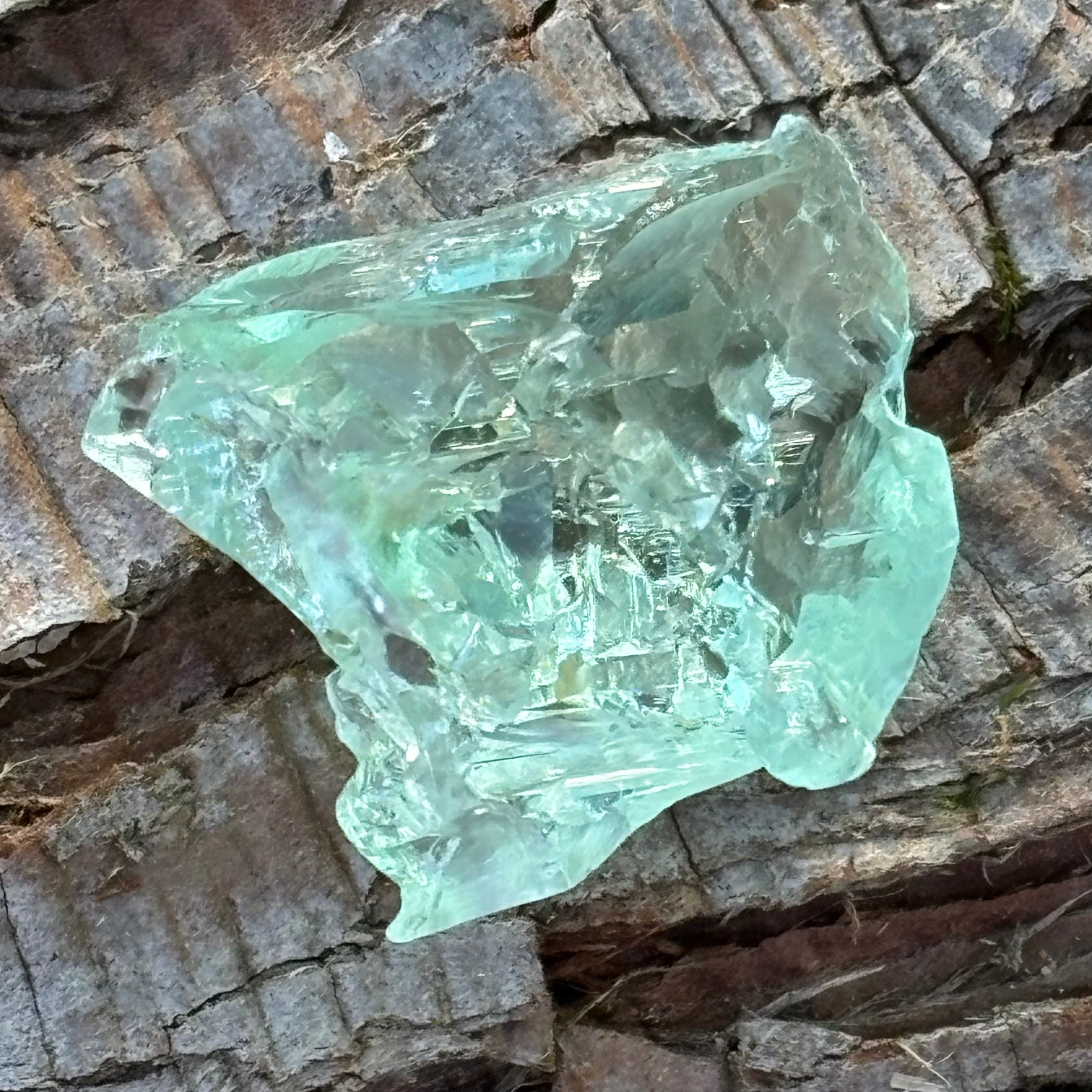 Etched Aquamarine Gem Crystal - 045