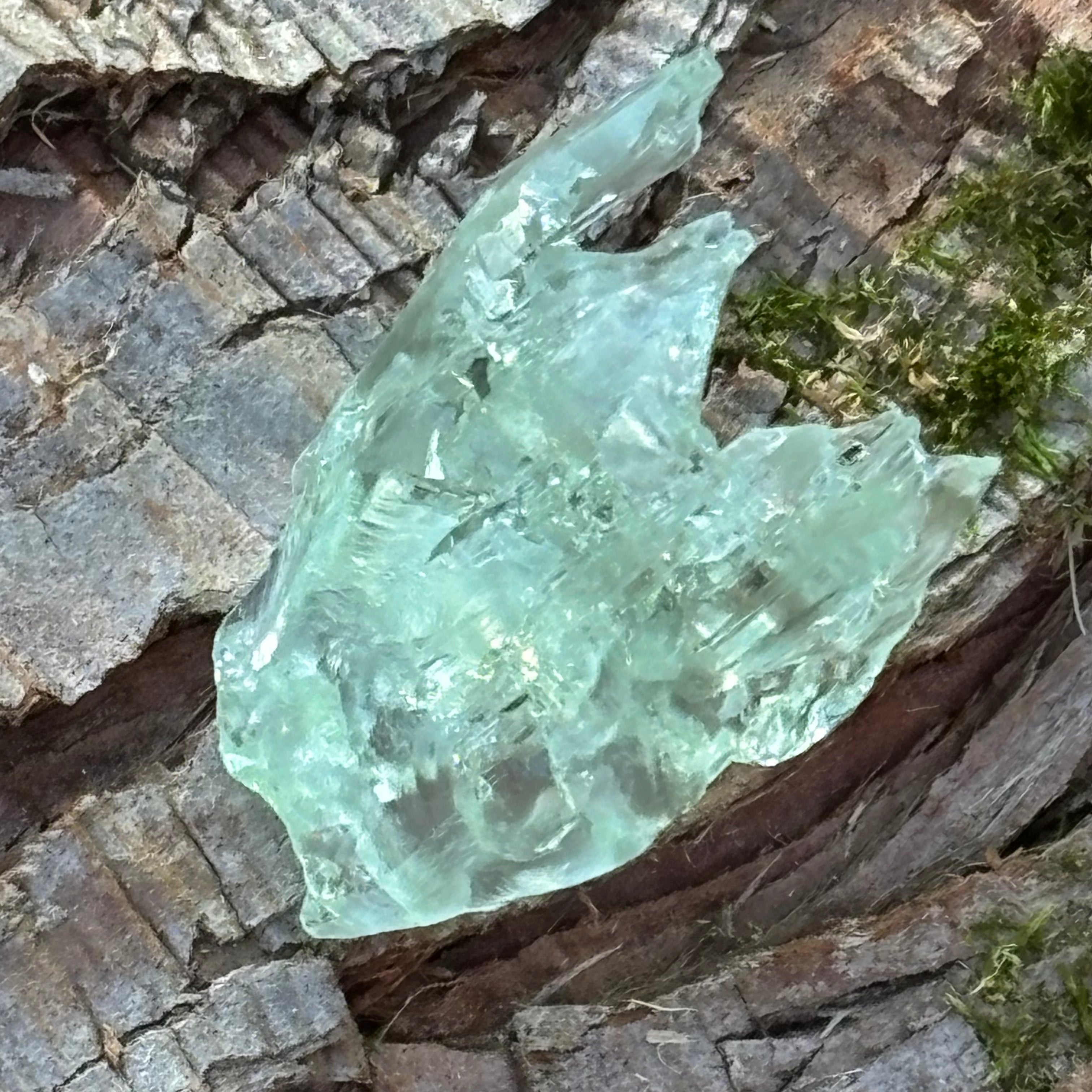 Etched Aquamarine Gem Crystal - 047