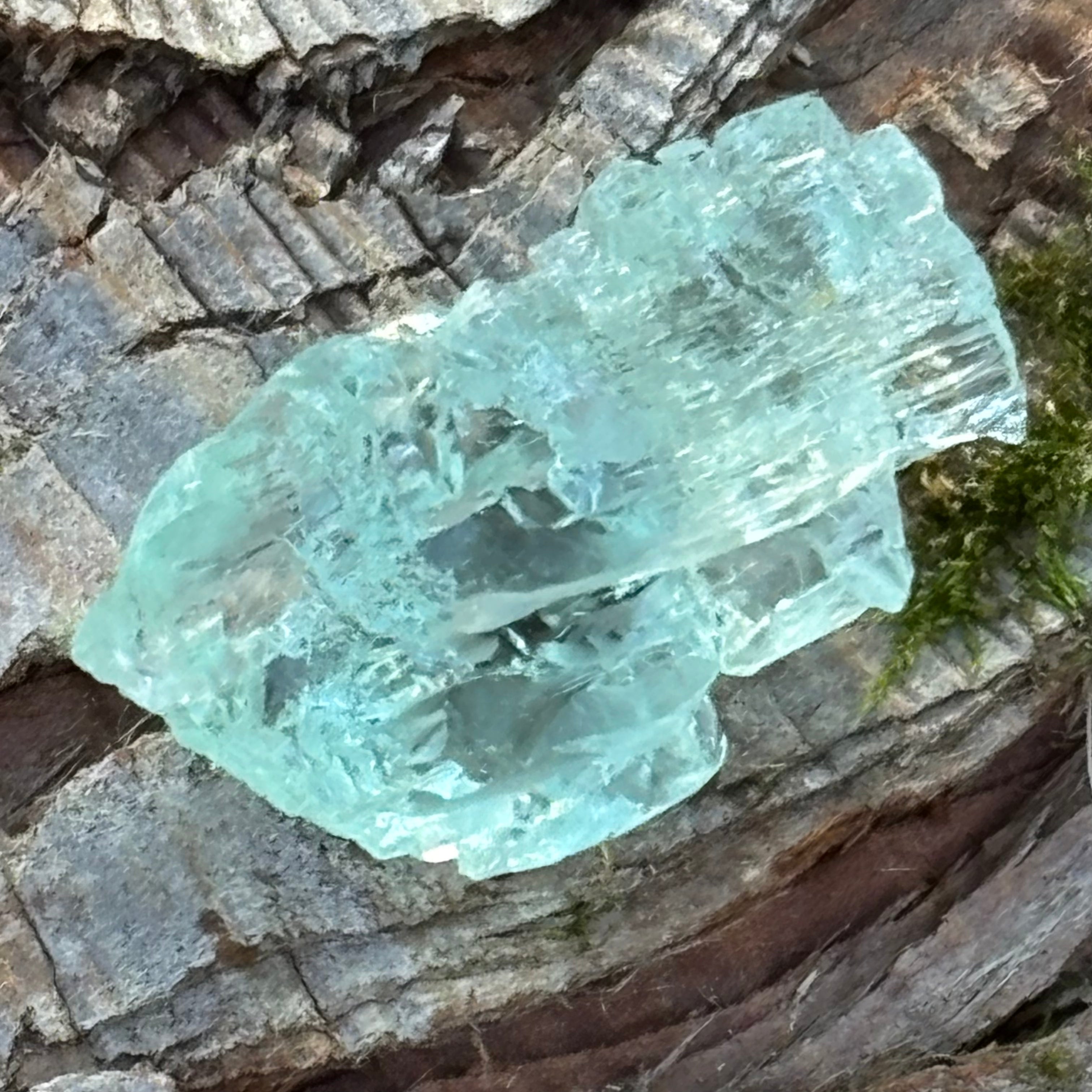 Etched Aquamarine Gem Crystal - 049