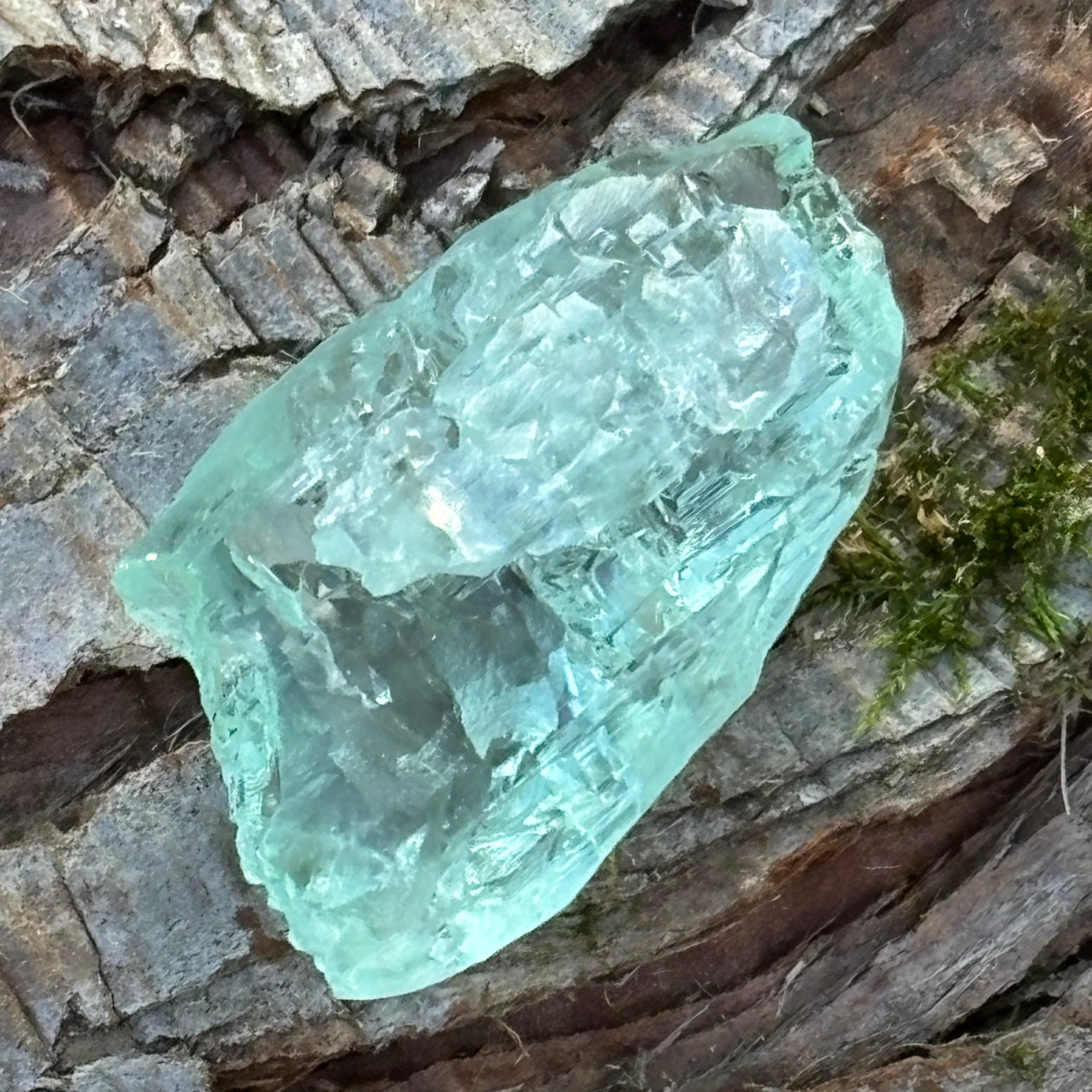 Etched Aquamarine Gem Crystal - 050