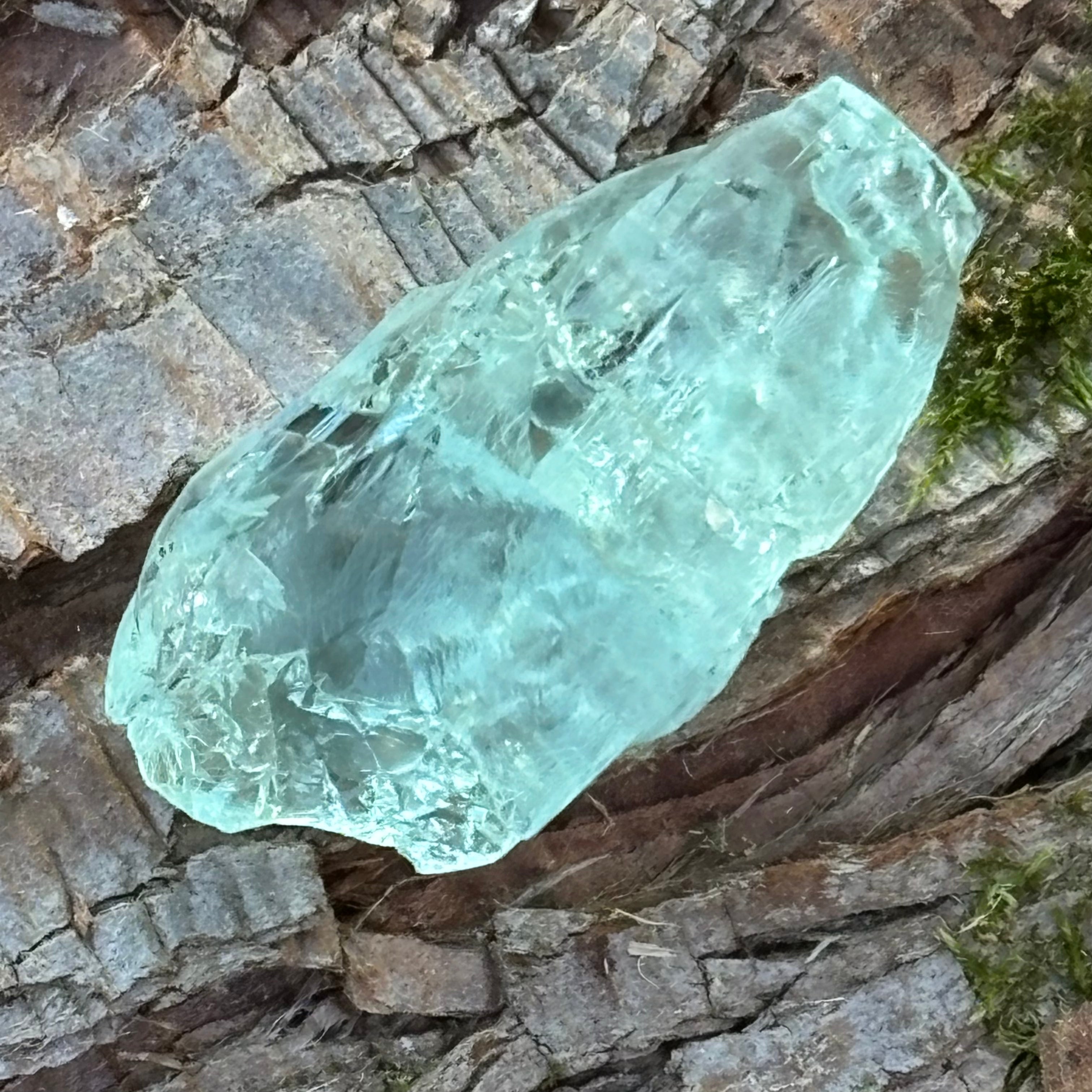 Etched Aquamarine Gem Crystal - 050