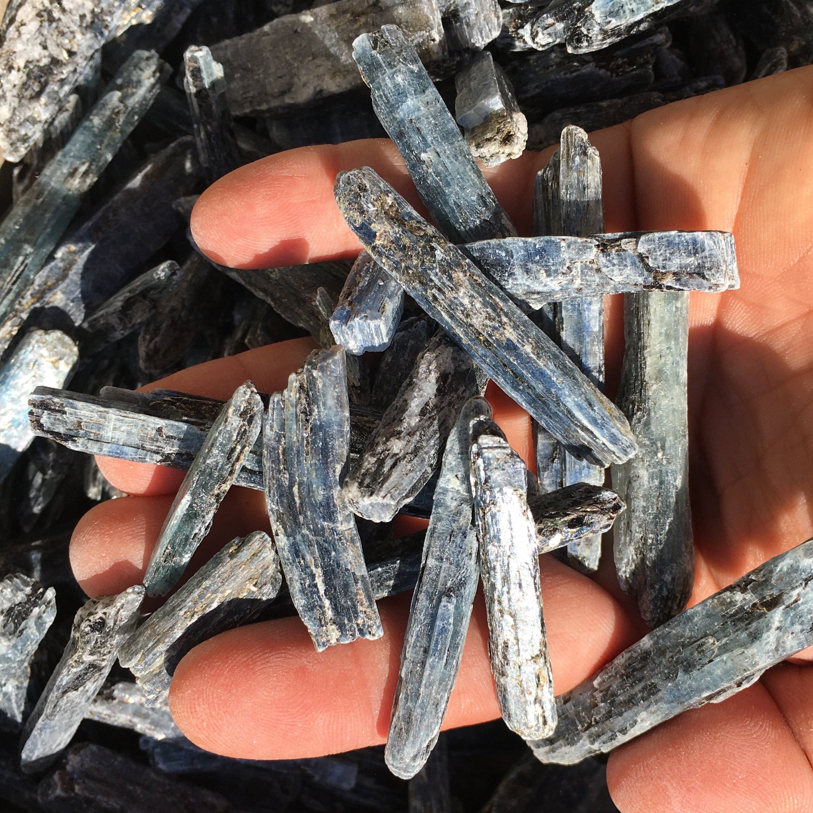 Kyanite, Kit of 7