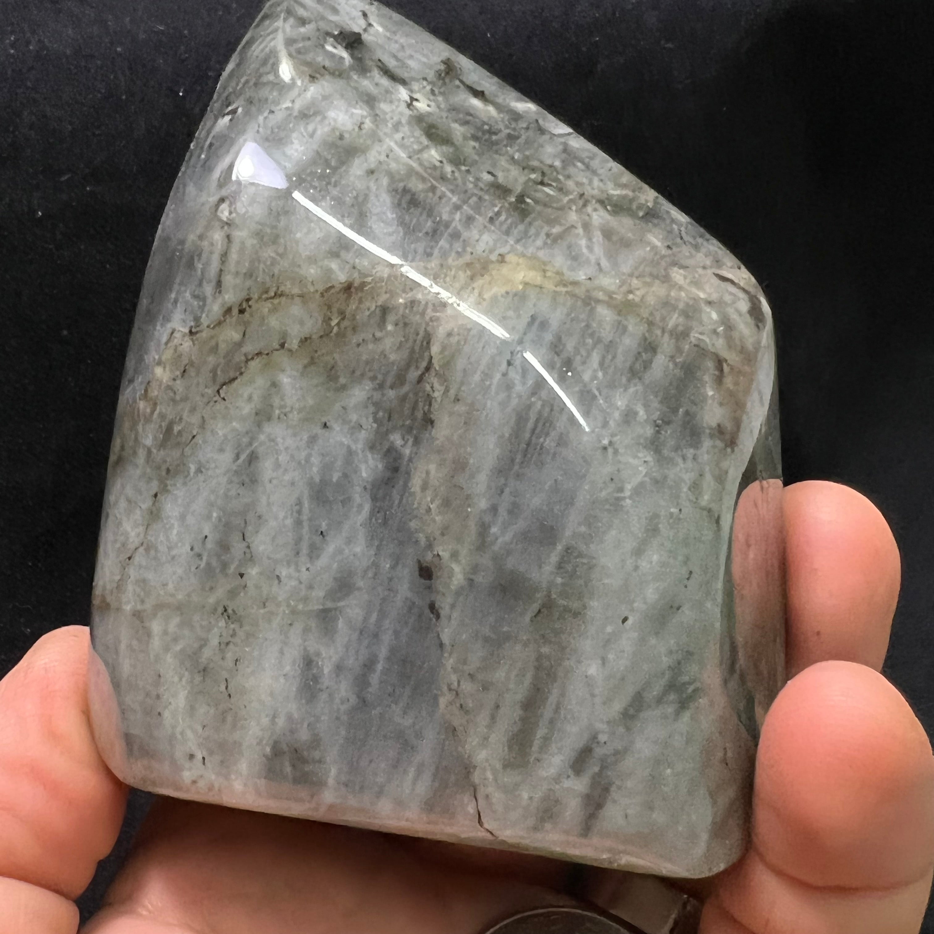 Rare Labradorite - 115