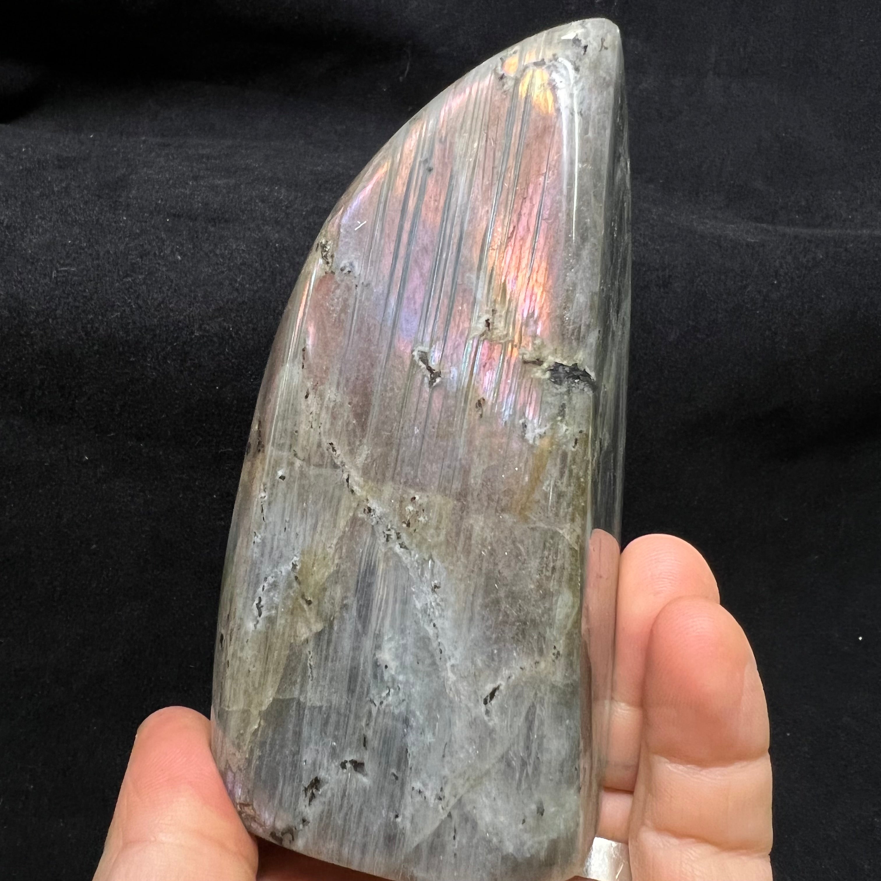 Rare Labradorite - 136