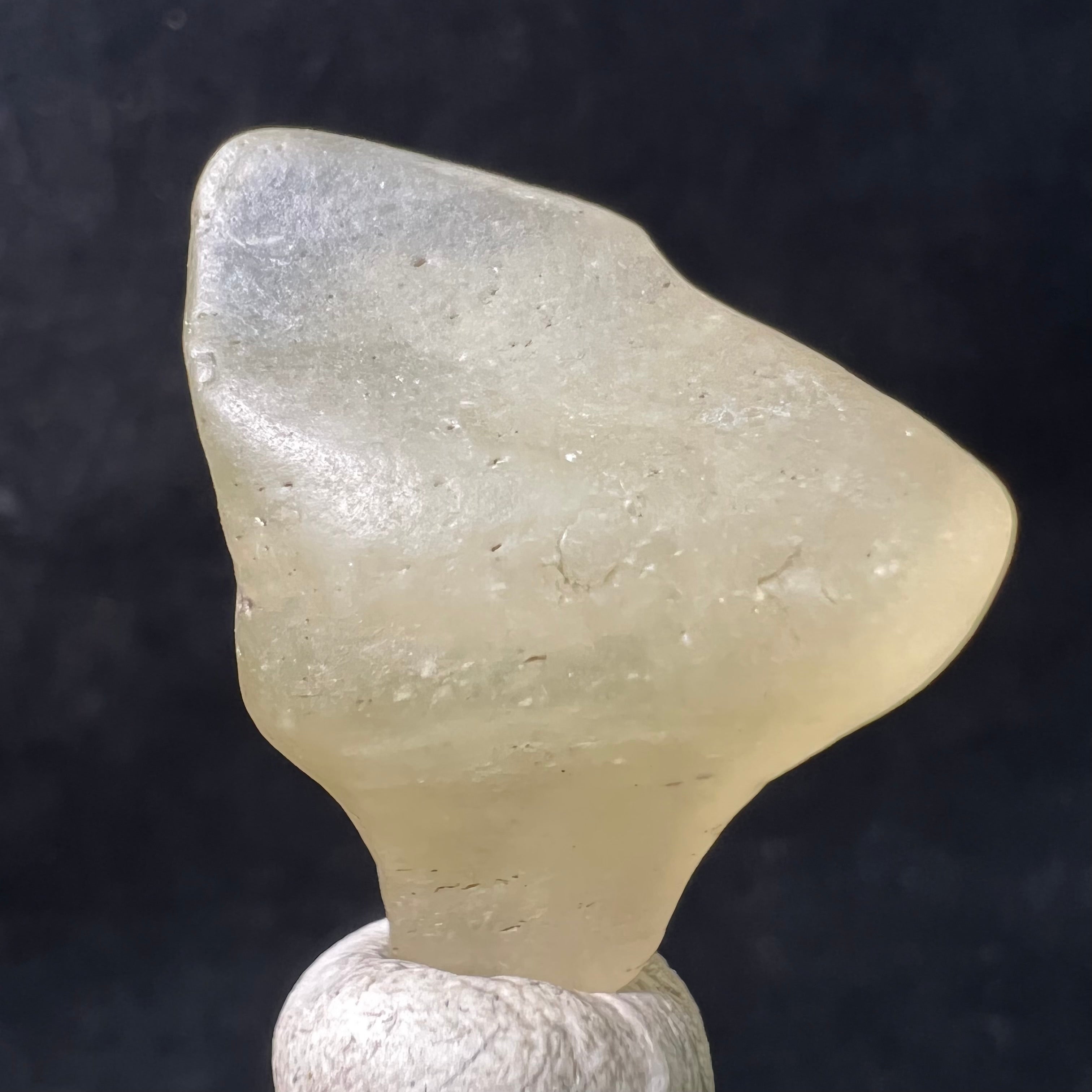 Libyan Desert Glass - 016